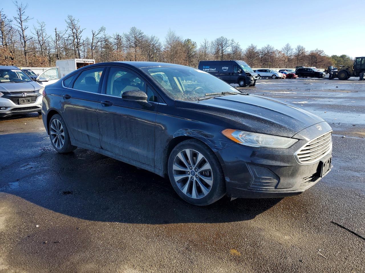 2019 Ford Fusion Se Черный vin: 3FA6P0T98KR265130