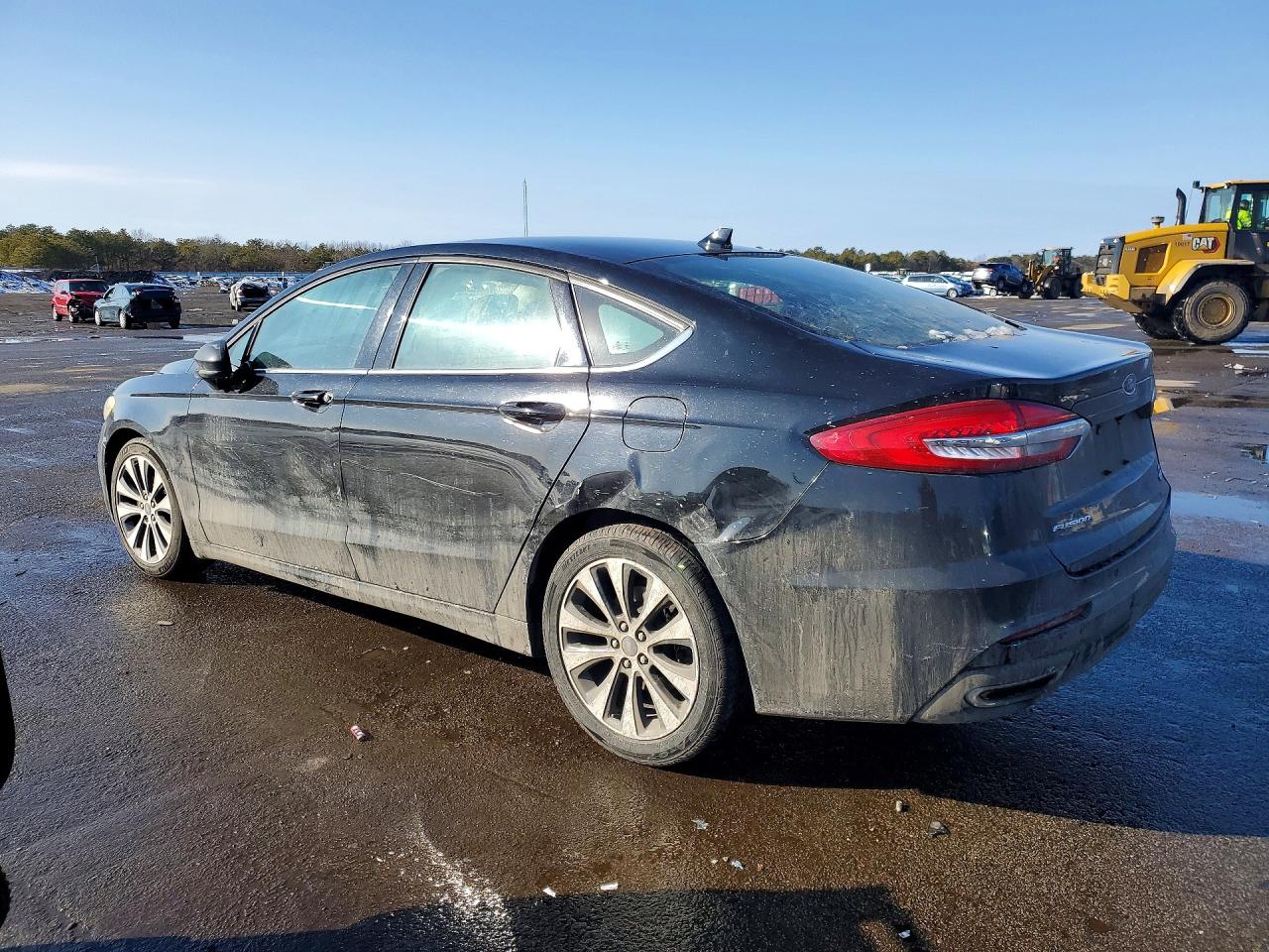 2019 Ford Fusion Se Черный vin: 3FA6P0T98KR265130