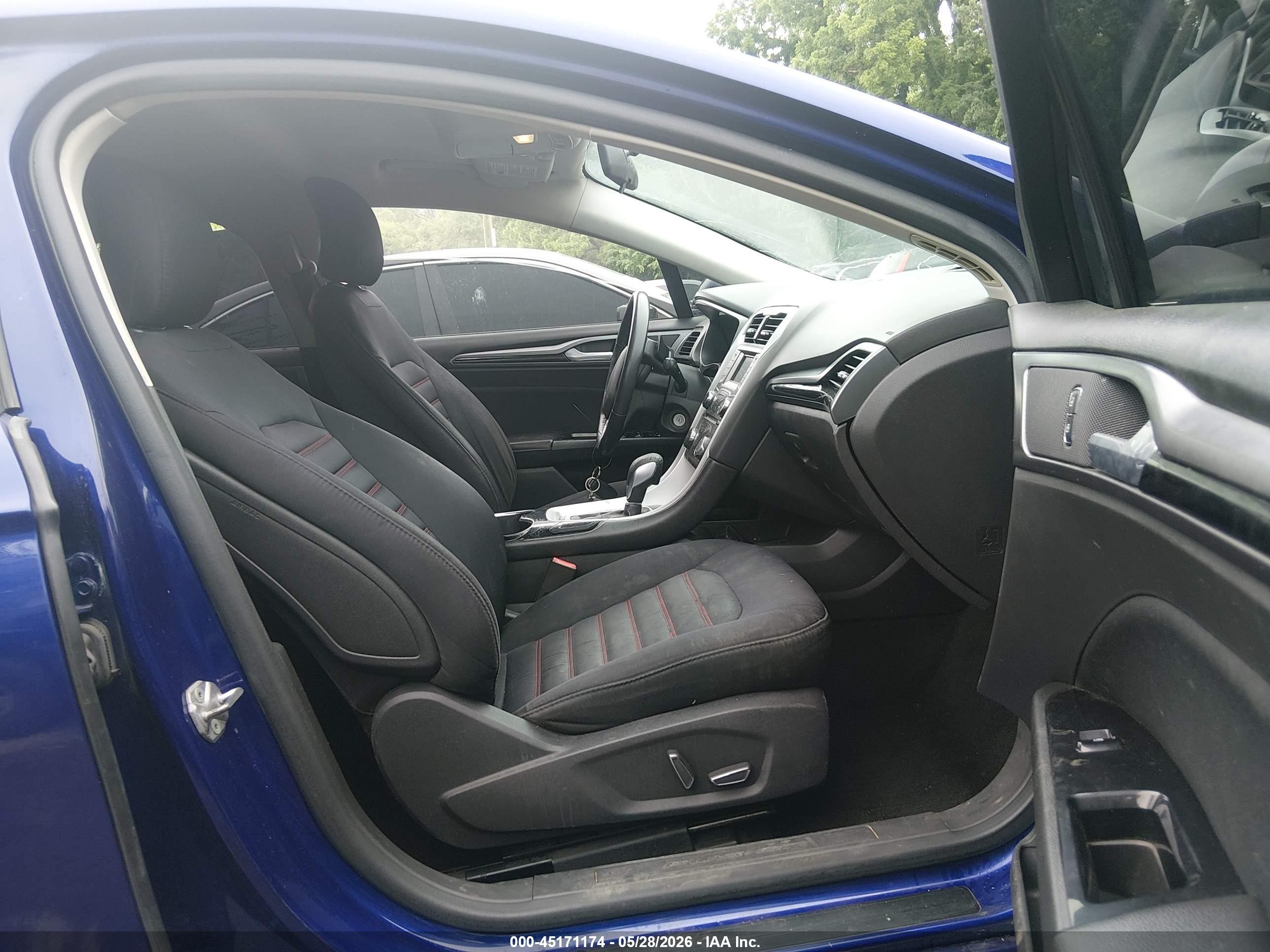 2015 Ford Fusion Se Blue vin: 3FA6P0T99FR184899