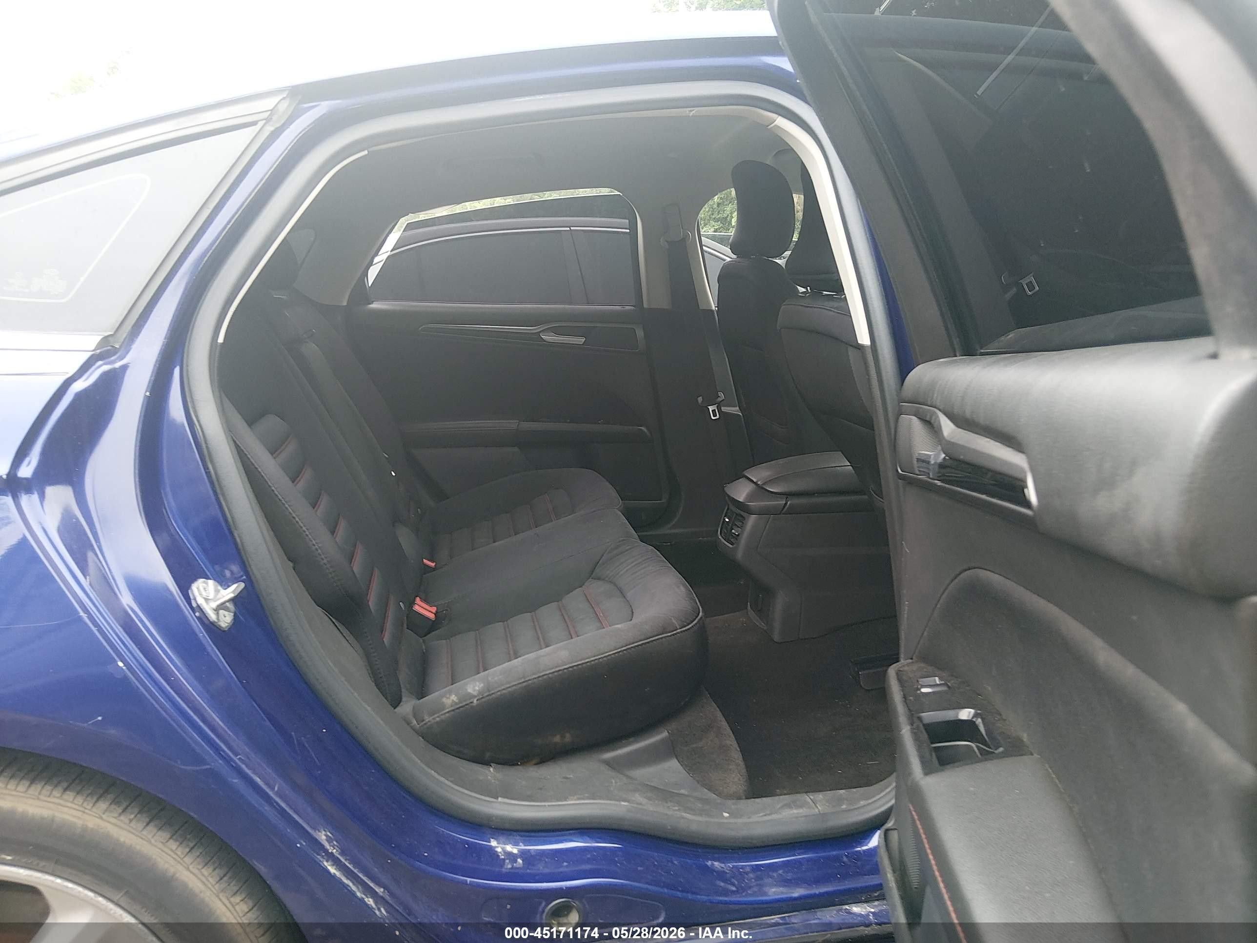 2015 Ford Fusion Se Blue vin: 3FA6P0T99FR184899