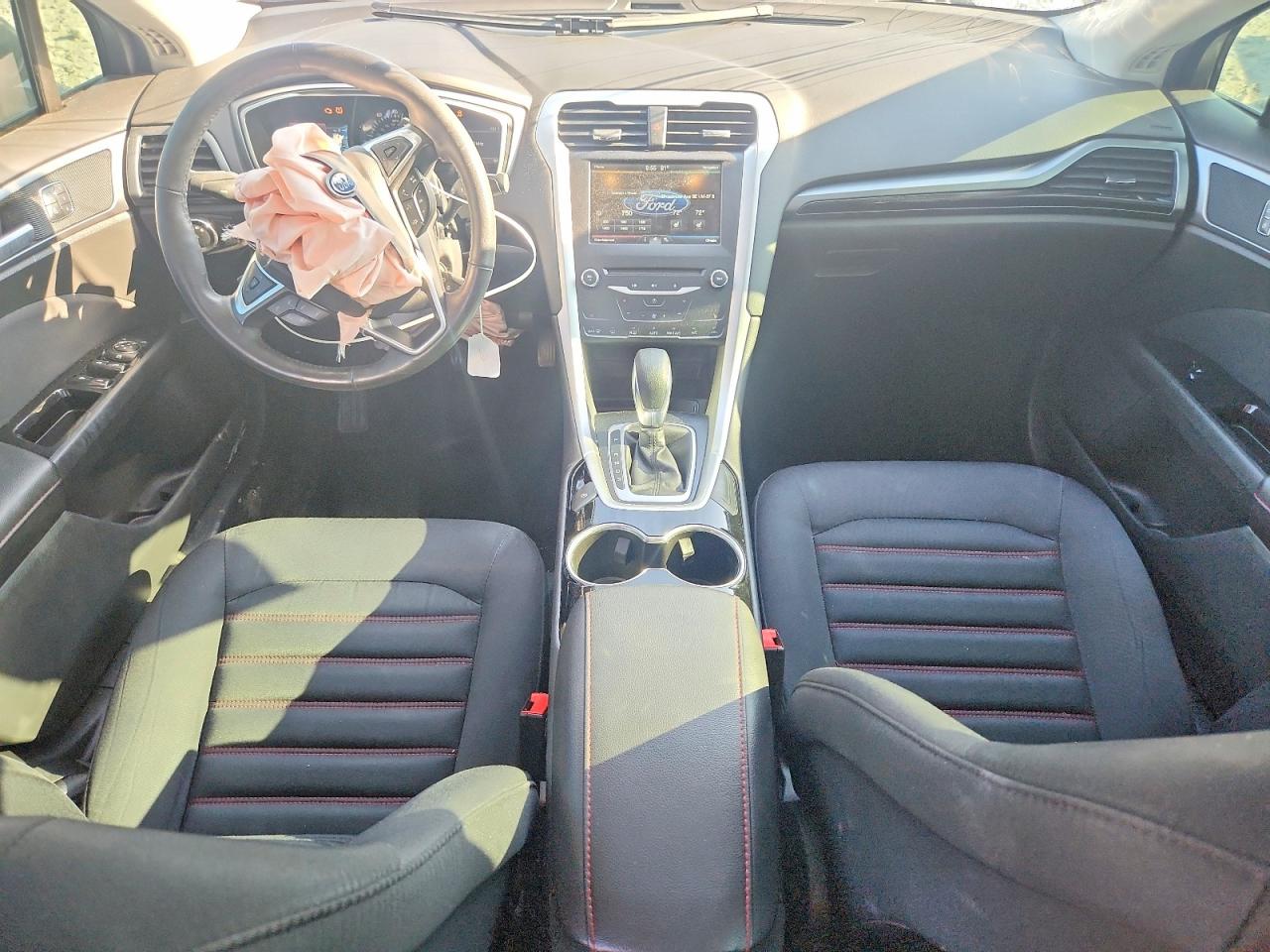 2015 Ford Fusion Se Beige vin: 3FA6P0T99FR216265