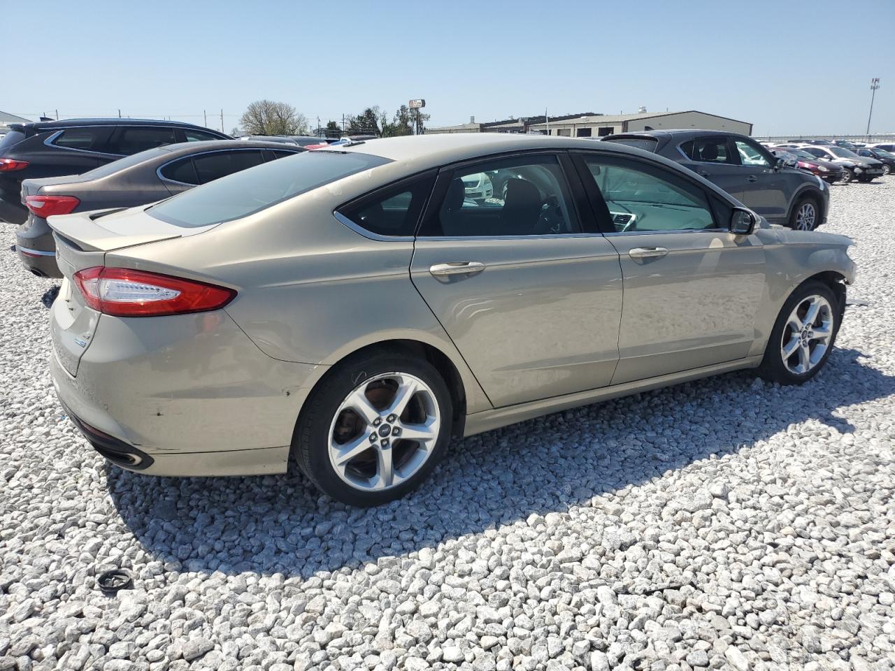 2015 Ford Fusion Se Beige vin: 3FA6P0T99FR217514