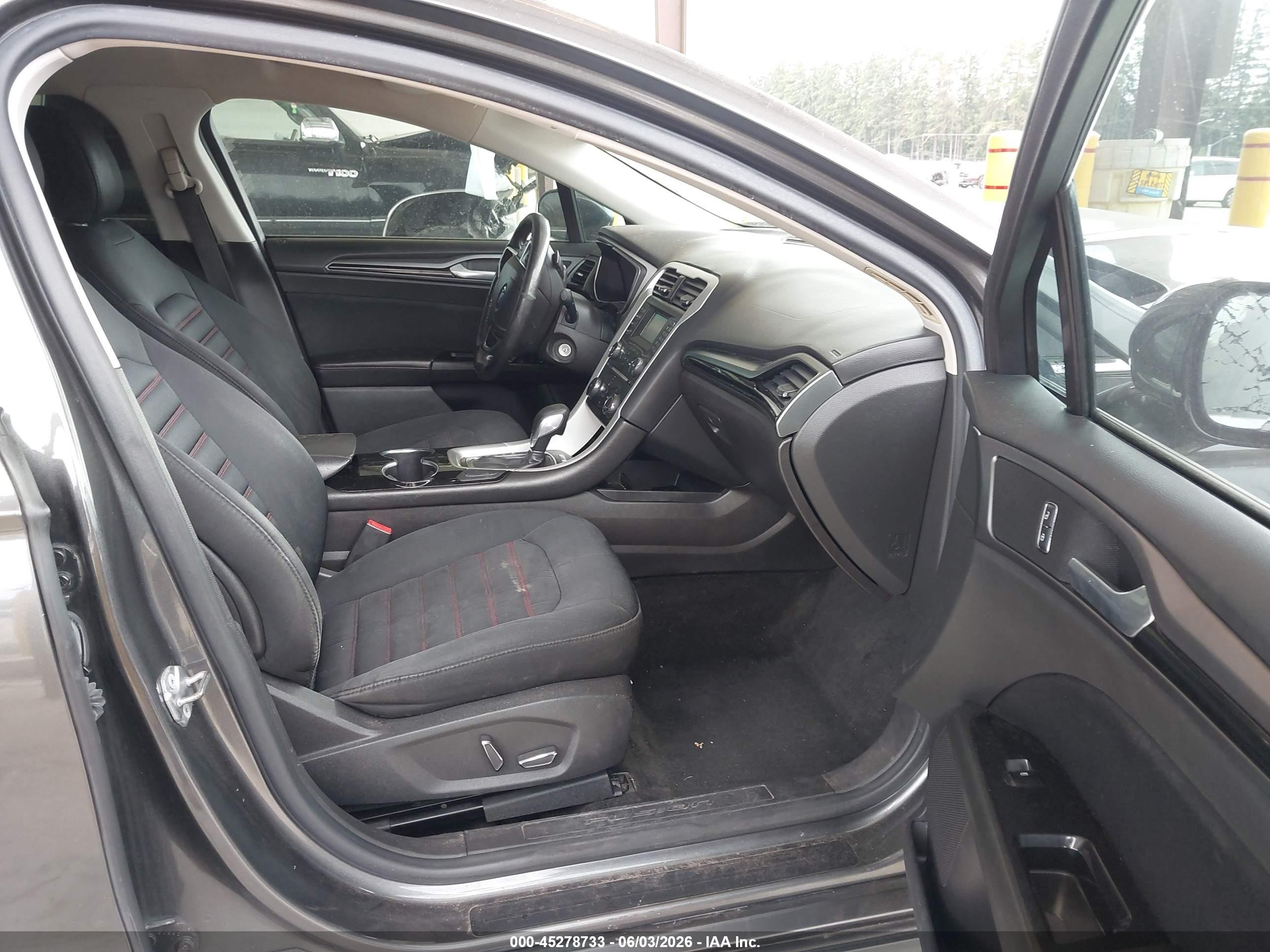 2016 Ford Fusion Se Gray vin: 3FA6P0T99GR285989
