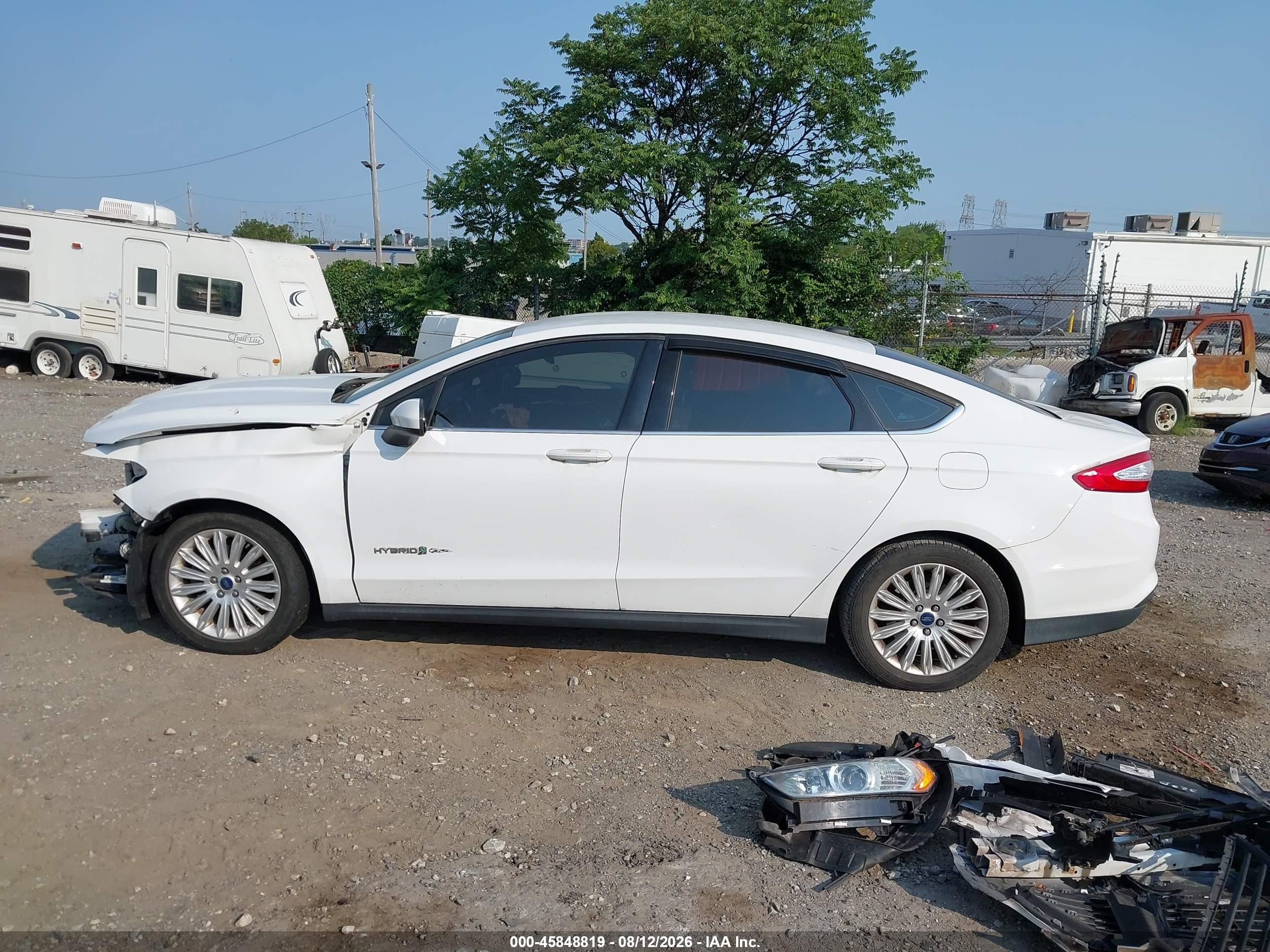2014 Ford Fusion Hybrid S White vin: 3FA6P0UU0ER145488