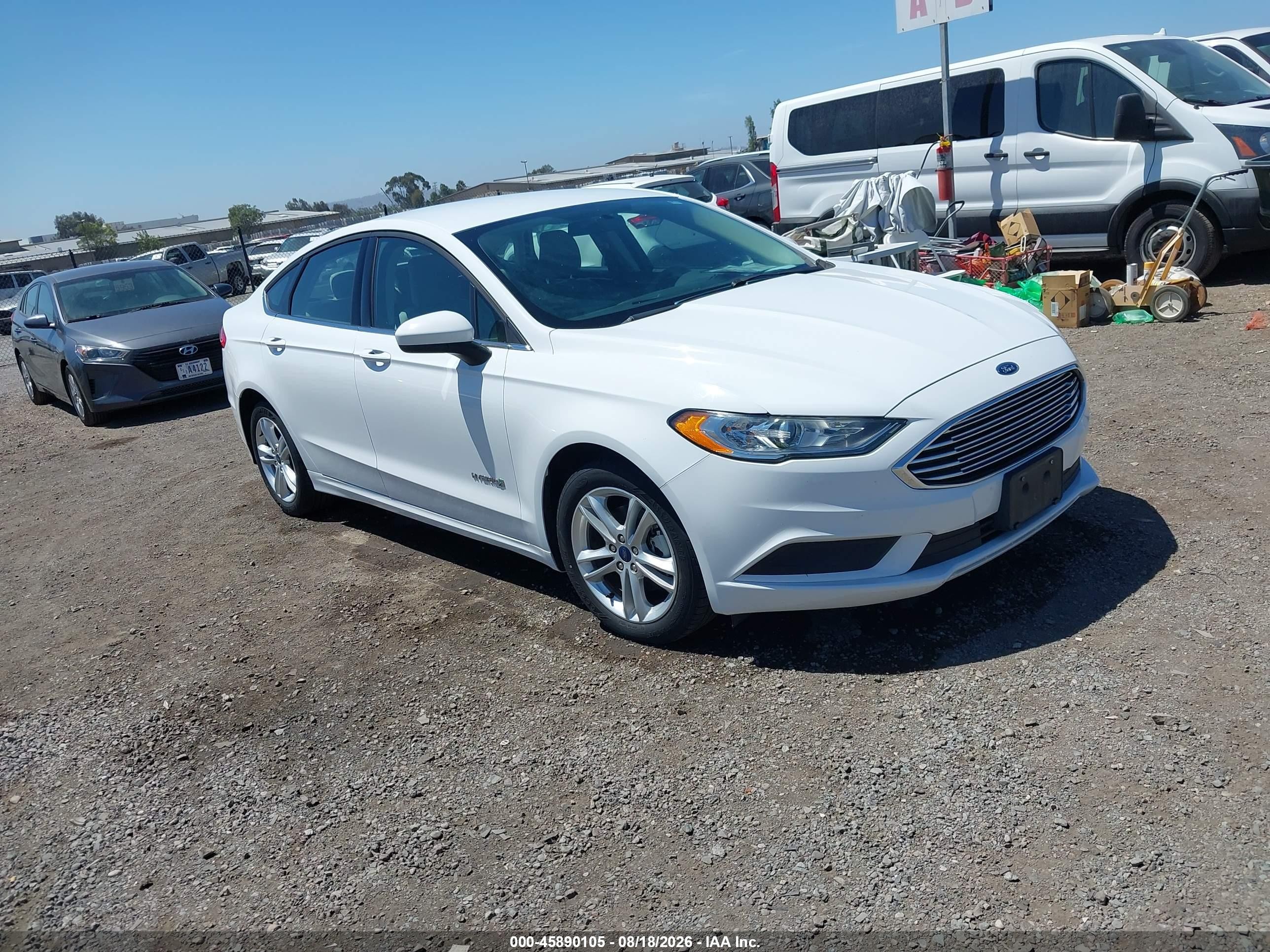 2018 Ford Fusion Hybrid S White vin: 3FA6P0UU0JR271540