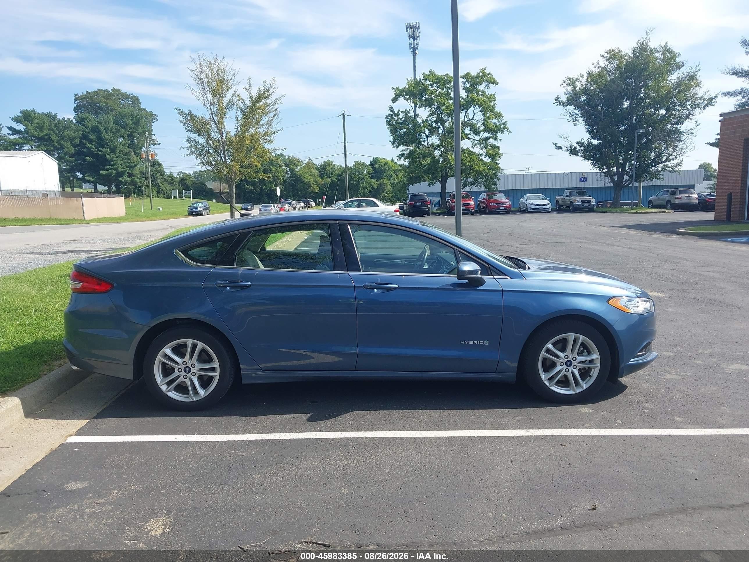 2018 Ford Fusion Hybrid S Blue vin: 3FA6P0UU0JR278875