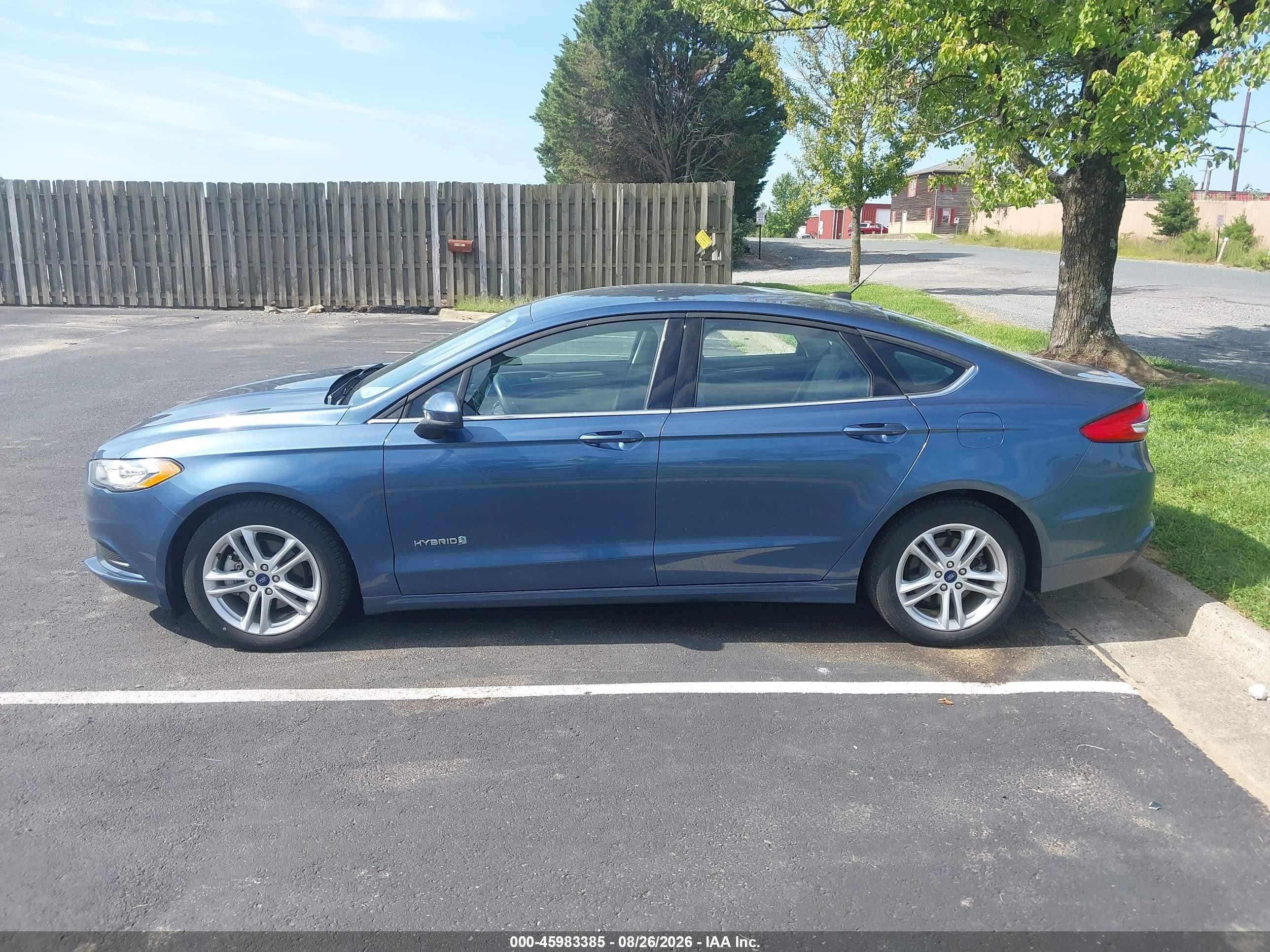2018 Ford Fusion Hybrid S Blue vin: 3FA6P0UU0JR278875