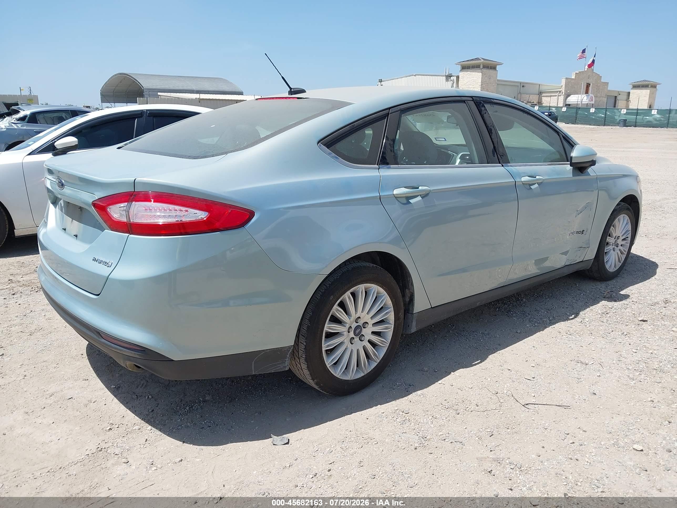 2014 Ford Fusion Hybrid S Green vin: 3FA6P0UU1ER368719