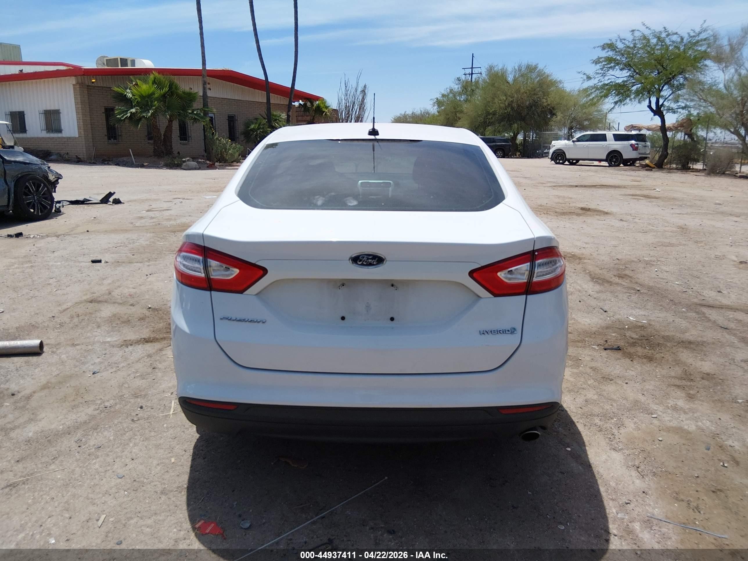 2014 Ford Fusion Hybrid S White vin: 3FA6P0UU1ER368803