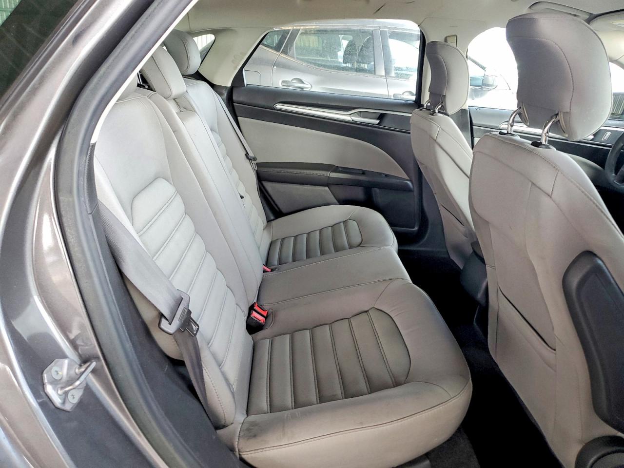 2014 Ford Fusion S Hybrid Charcoal vin: 3FA6P0UU1ER368896