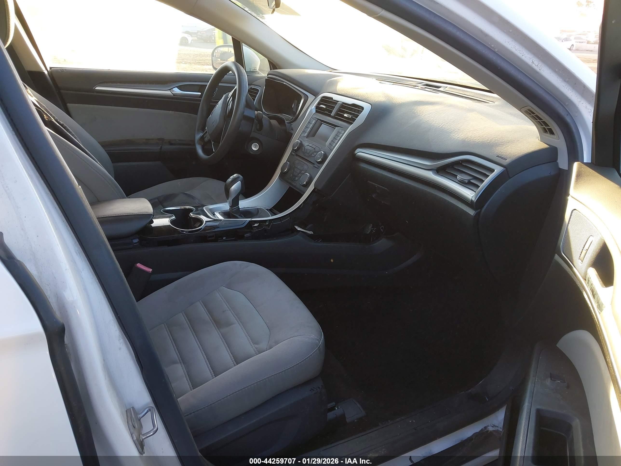 2015 Ford Fusion Hybrid S White vin: 3FA6P0UU1FR106295