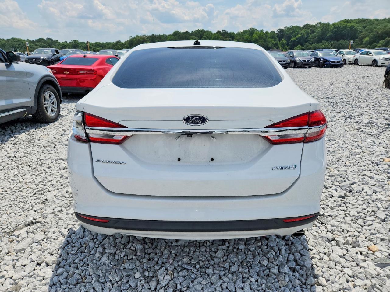 2018 Ford Fusion S Hybrid Белый vin: 3FA6P0UU1JR142058
