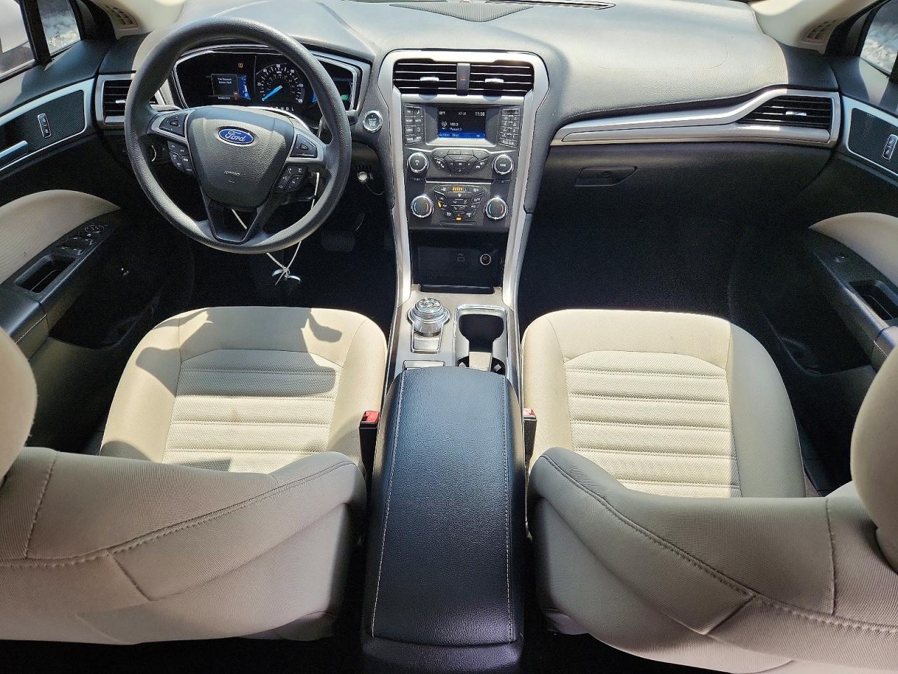 2018 Ford Fusion S Hybrid Белый vin: 3FA6P0UU1JR142058