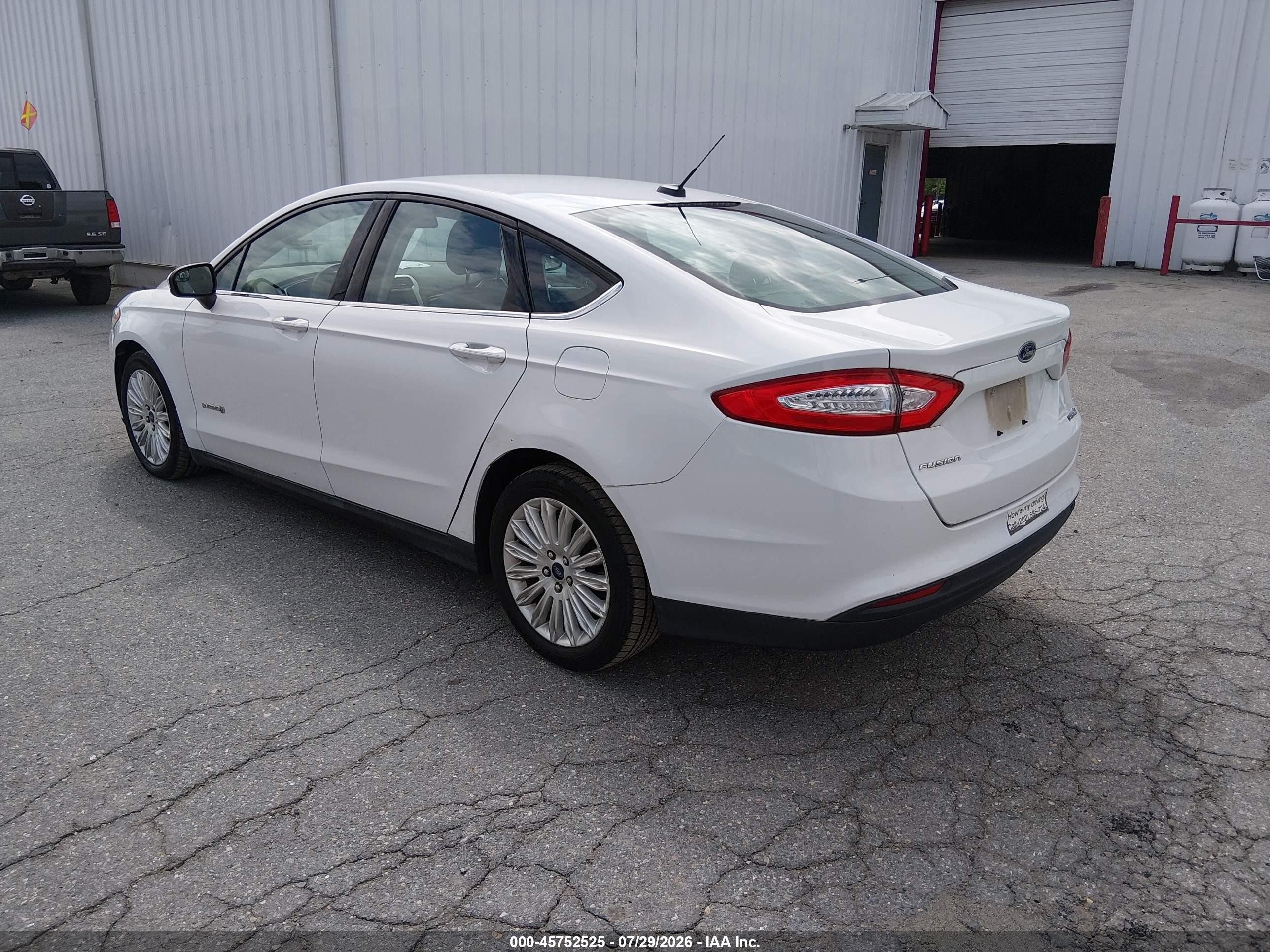 2014 Ford Fusion Hybrid S White vin: 3FA6P0UU2ER368664
