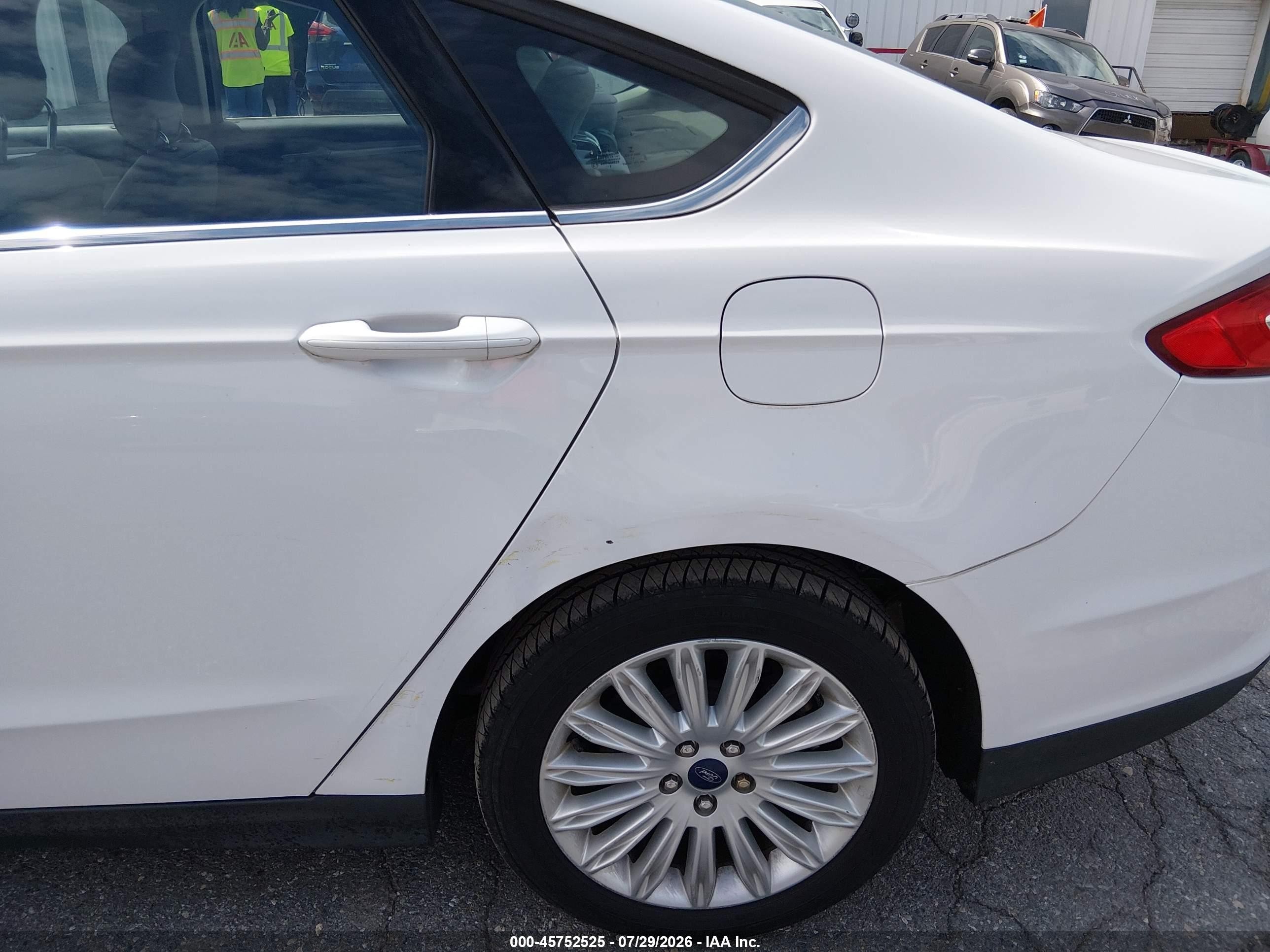 2014 Ford Fusion Hybrid S White vin: 3FA6P0UU2ER368664