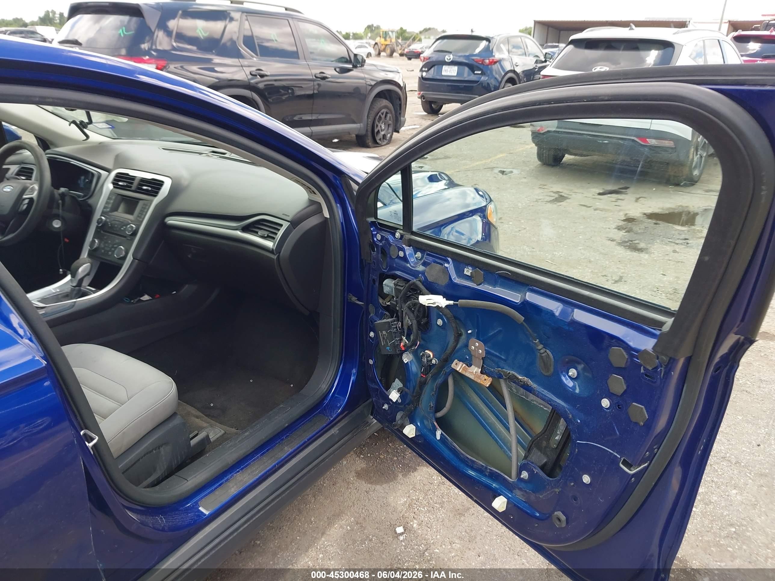 2015 Ford Fusion Hybrid S Blue vin: 3FA6P0UU2FR267173