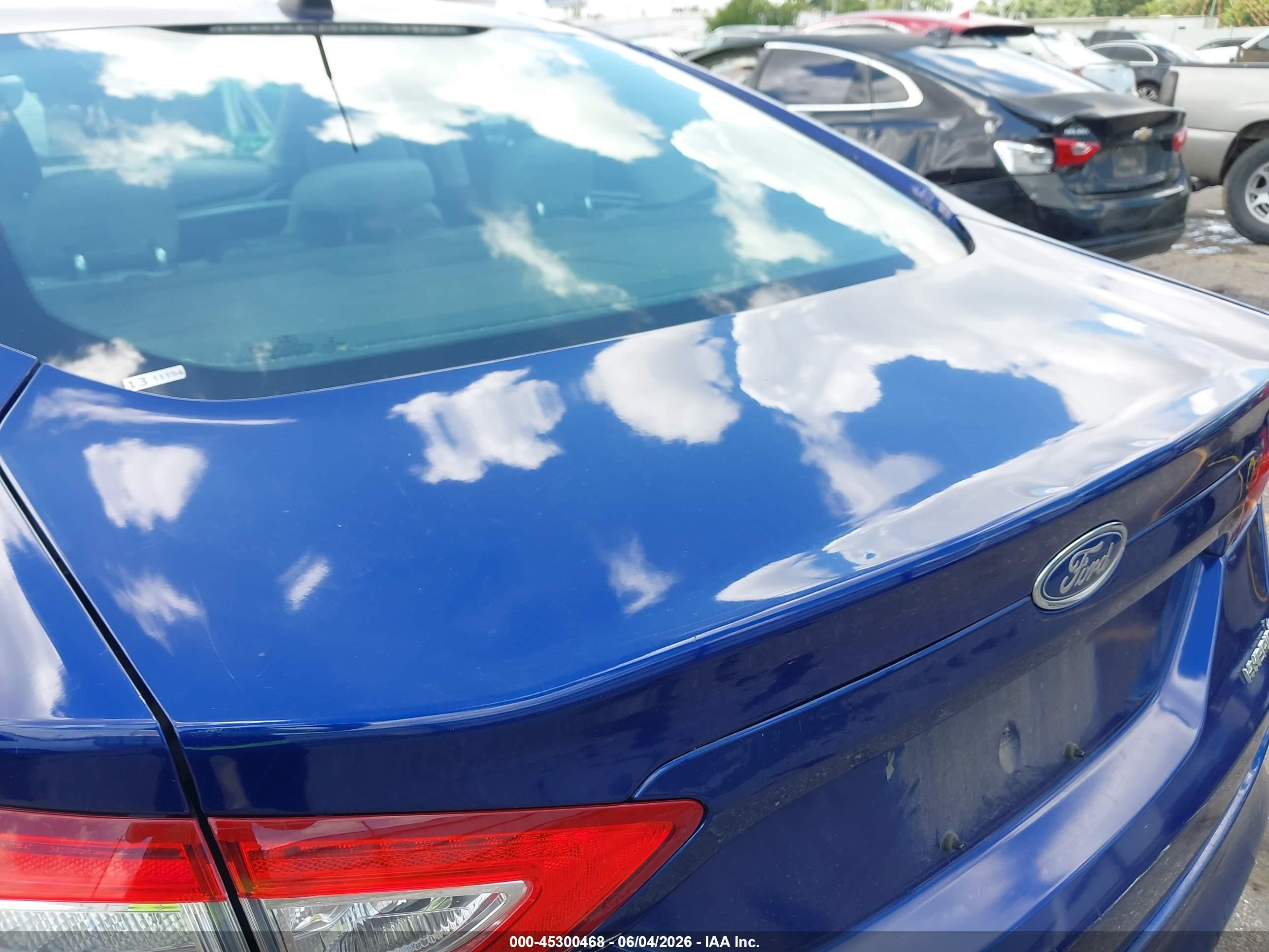 2015 Ford Fusion Hybrid S Blue vin: 3FA6P0UU2FR267173