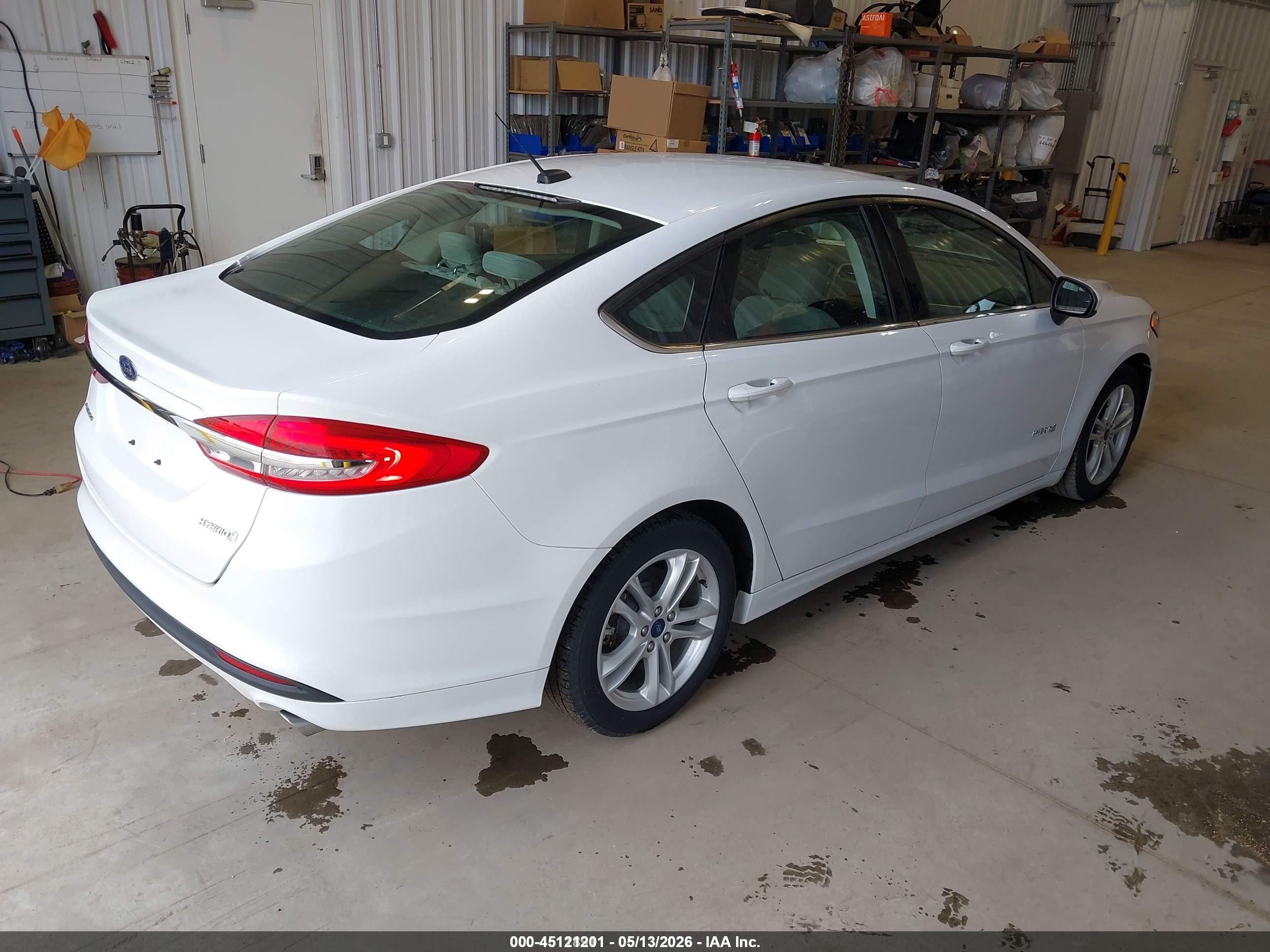 2018 Ford Fusion Hybrid S White vin: 3FA6P0UU2JR122272