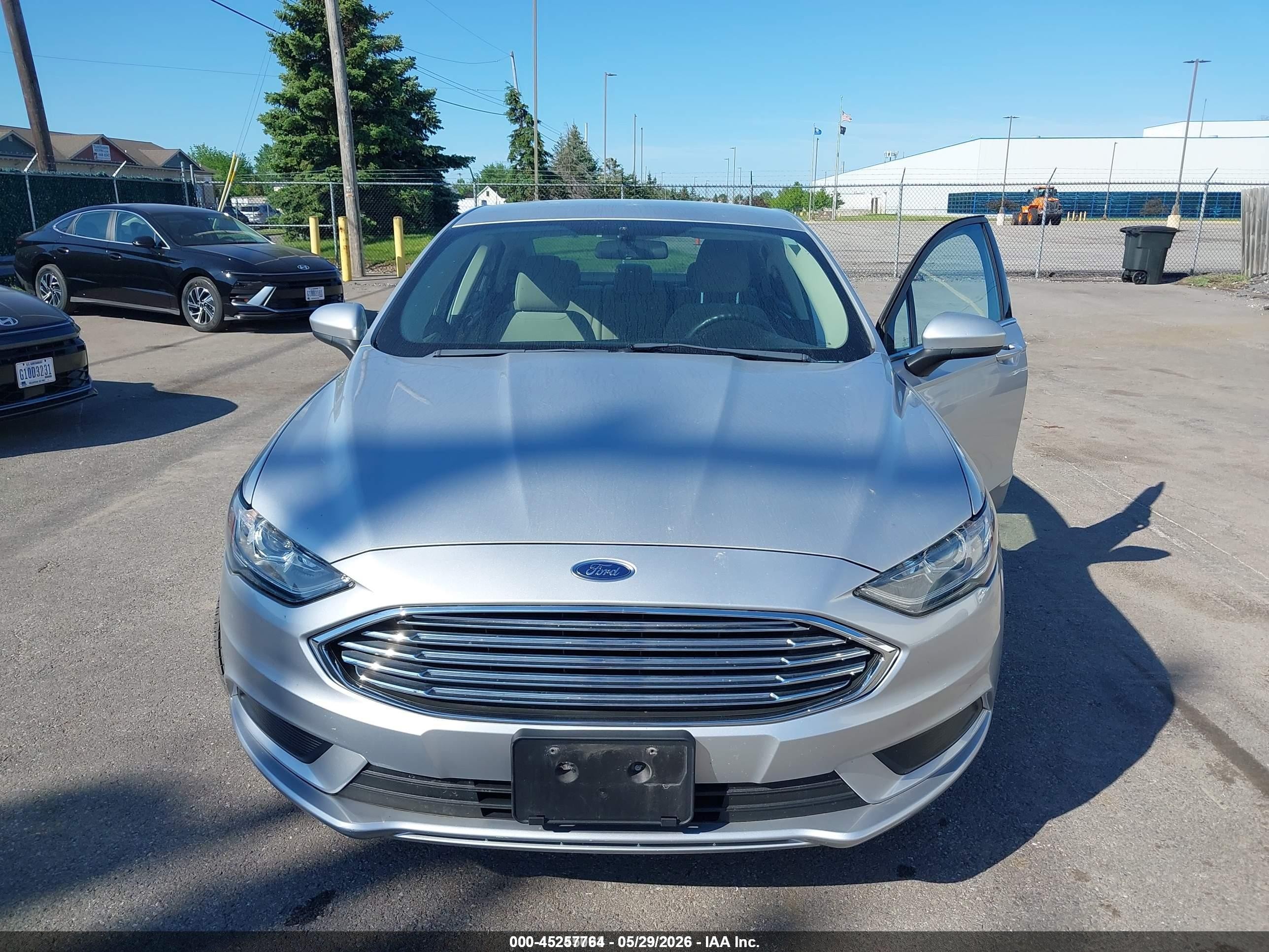 2018 Ford Fusion Hybrid S Silver vin: 3FA6P0UU2JR254304