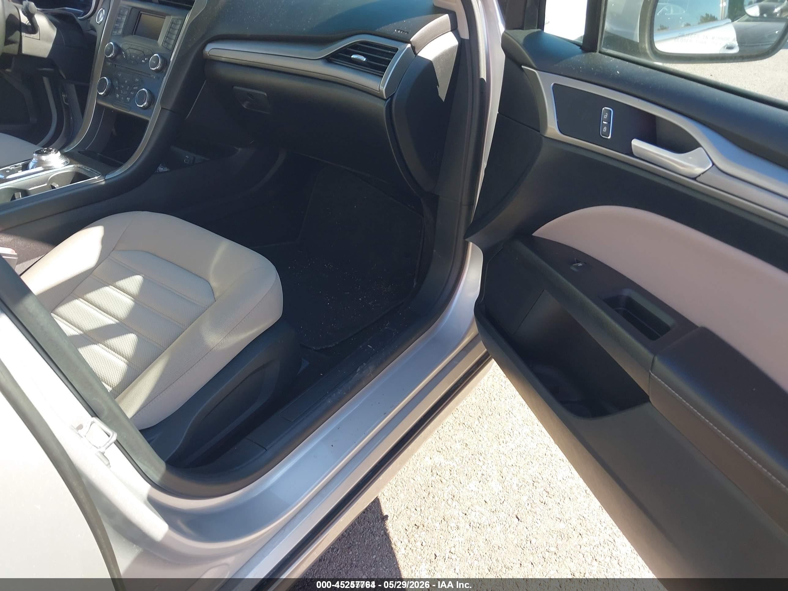 2018 Ford Fusion Hybrid S Silver vin: 3FA6P0UU2JR254304