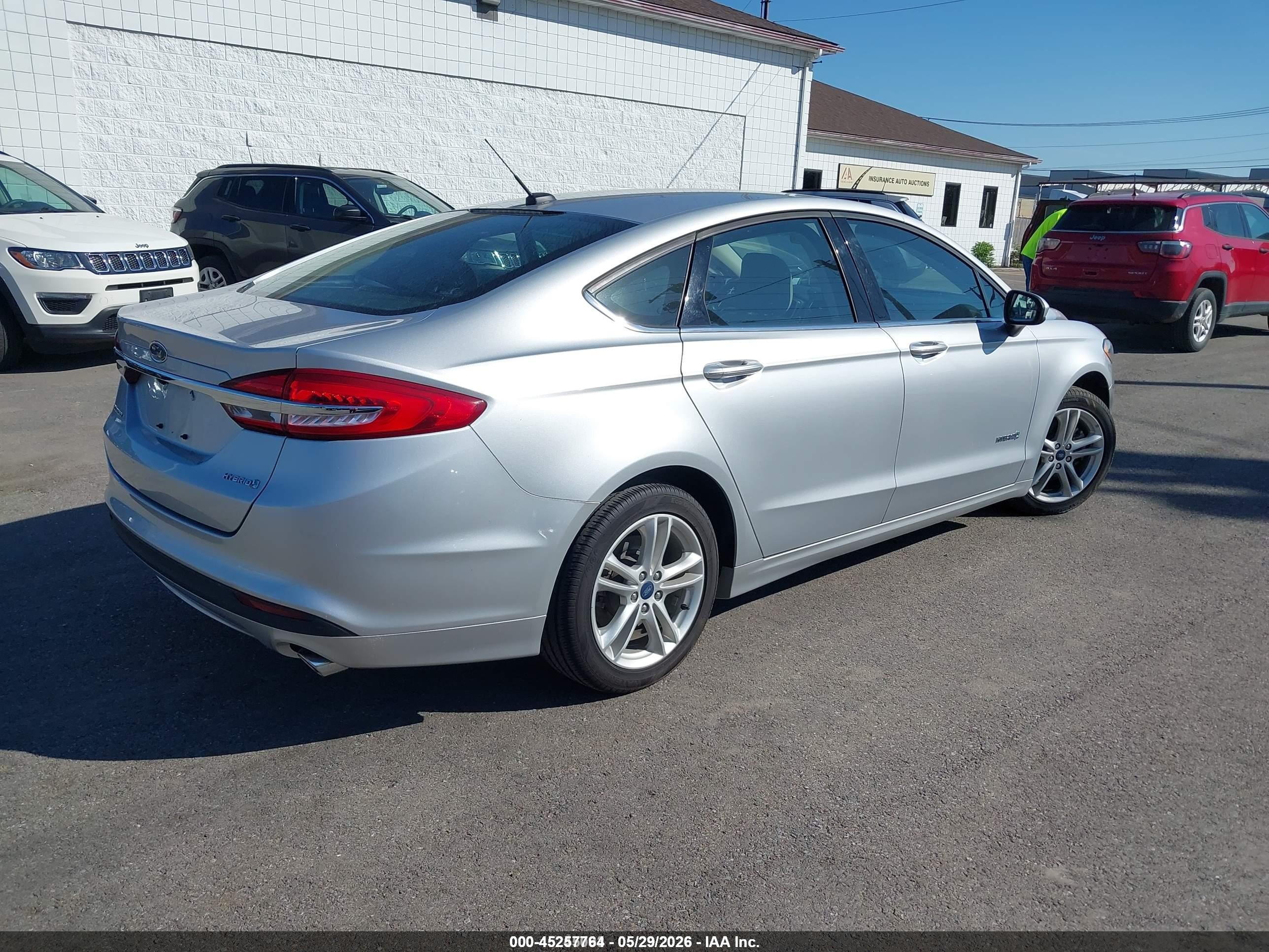 2018 Ford Fusion Hybrid S Silver vin: 3FA6P0UU2JR254304