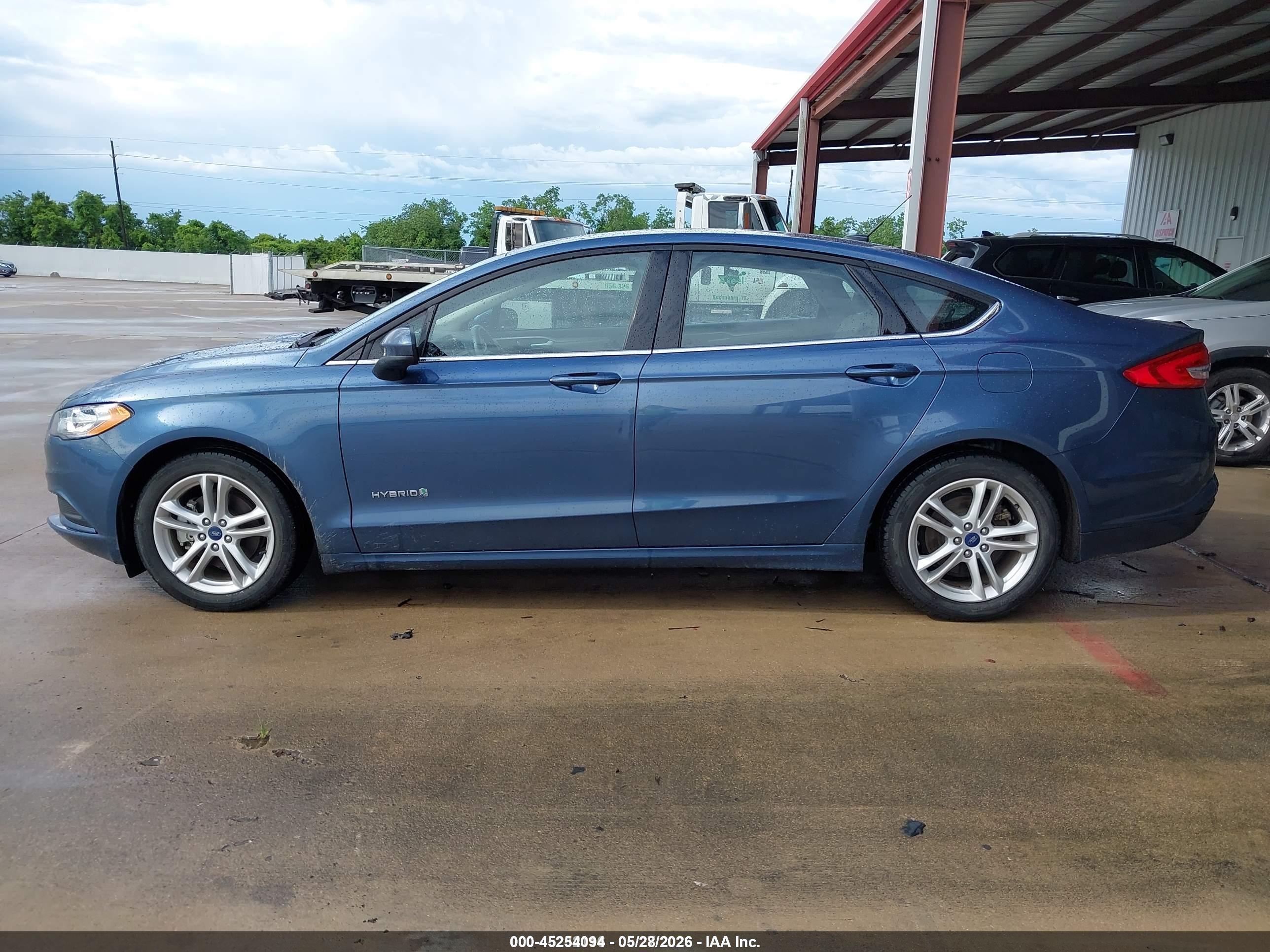2018 Ford Fusion Hybrid S Blue vin: 3FA6P0UU3JR209470