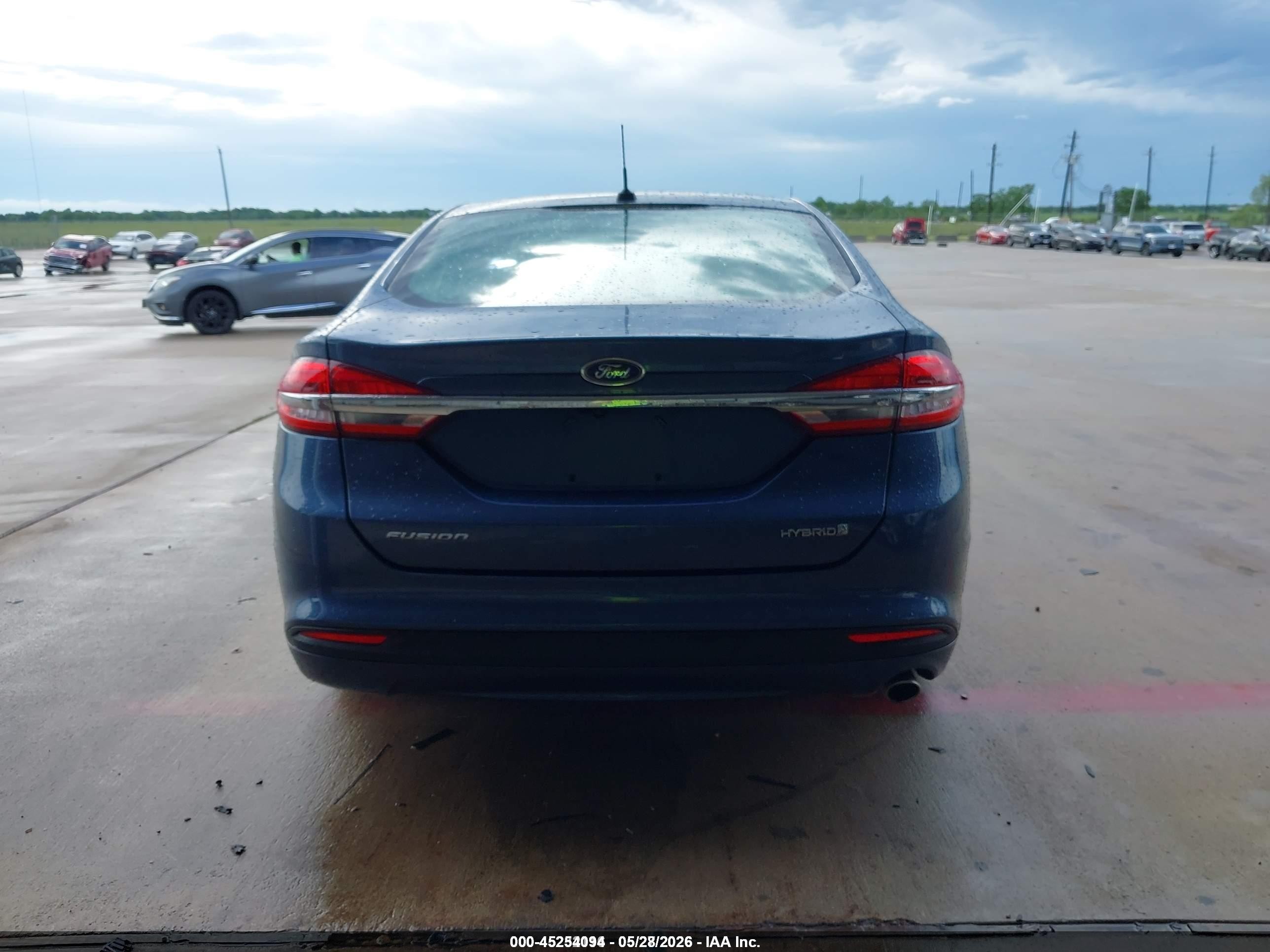 2018 Ford Fusion Hybrid S Blue vin: 3FA6P0UU3JR209470