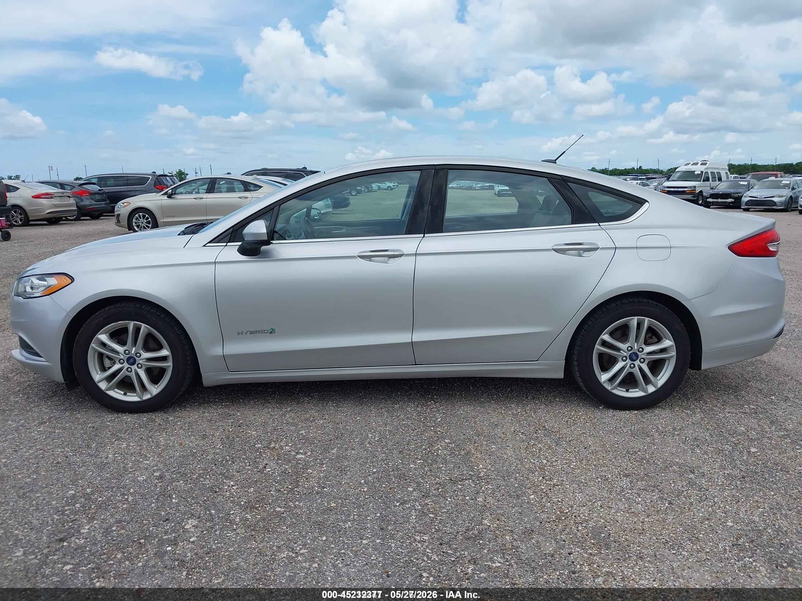 2018 Ford Fusion Hybrid S Silver vin: 3FA6P0UU3JR261648
