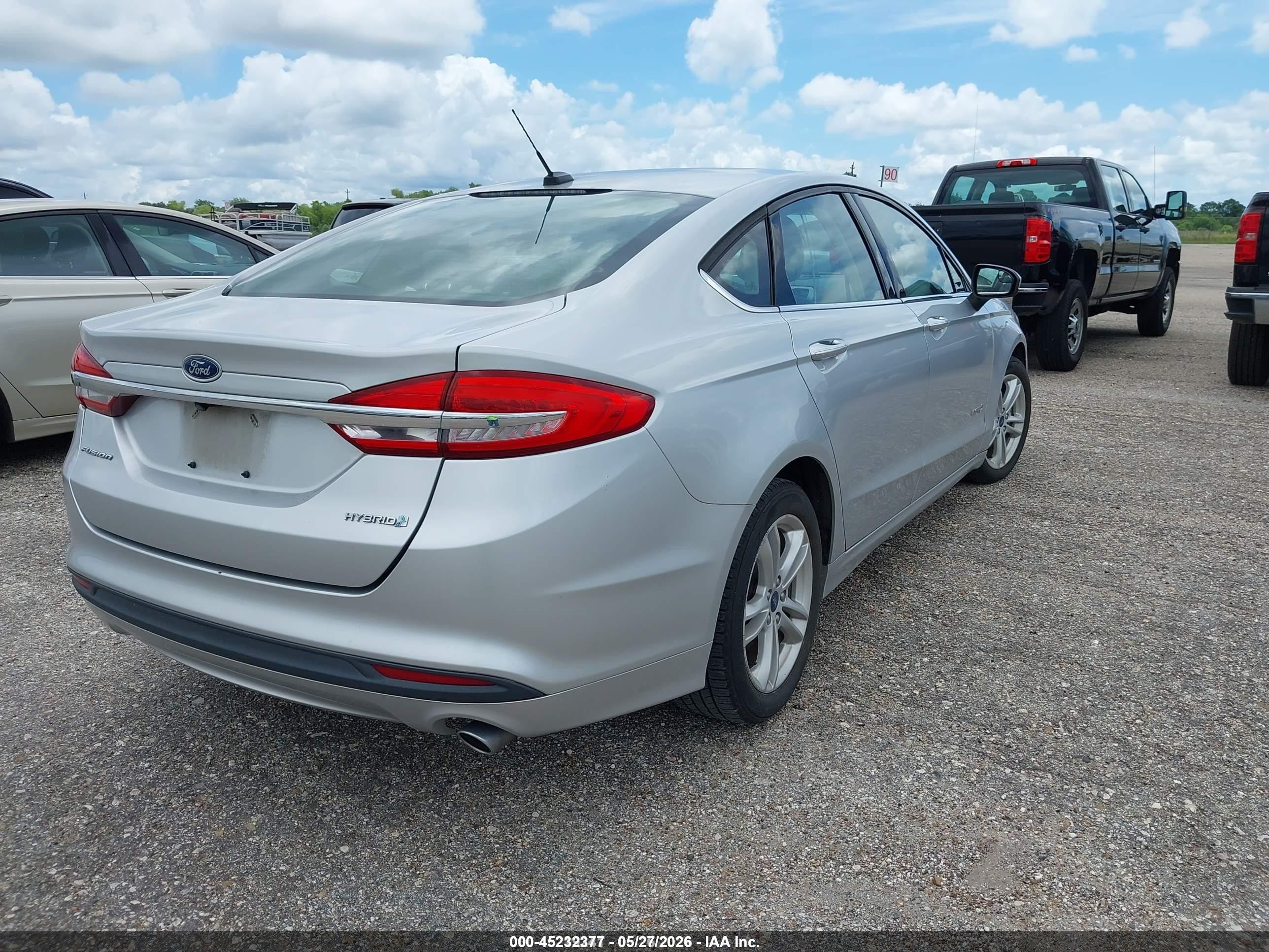 2018 Ford Fusion Hybrid S Silver vin: 3FA6P0UU3JR261648