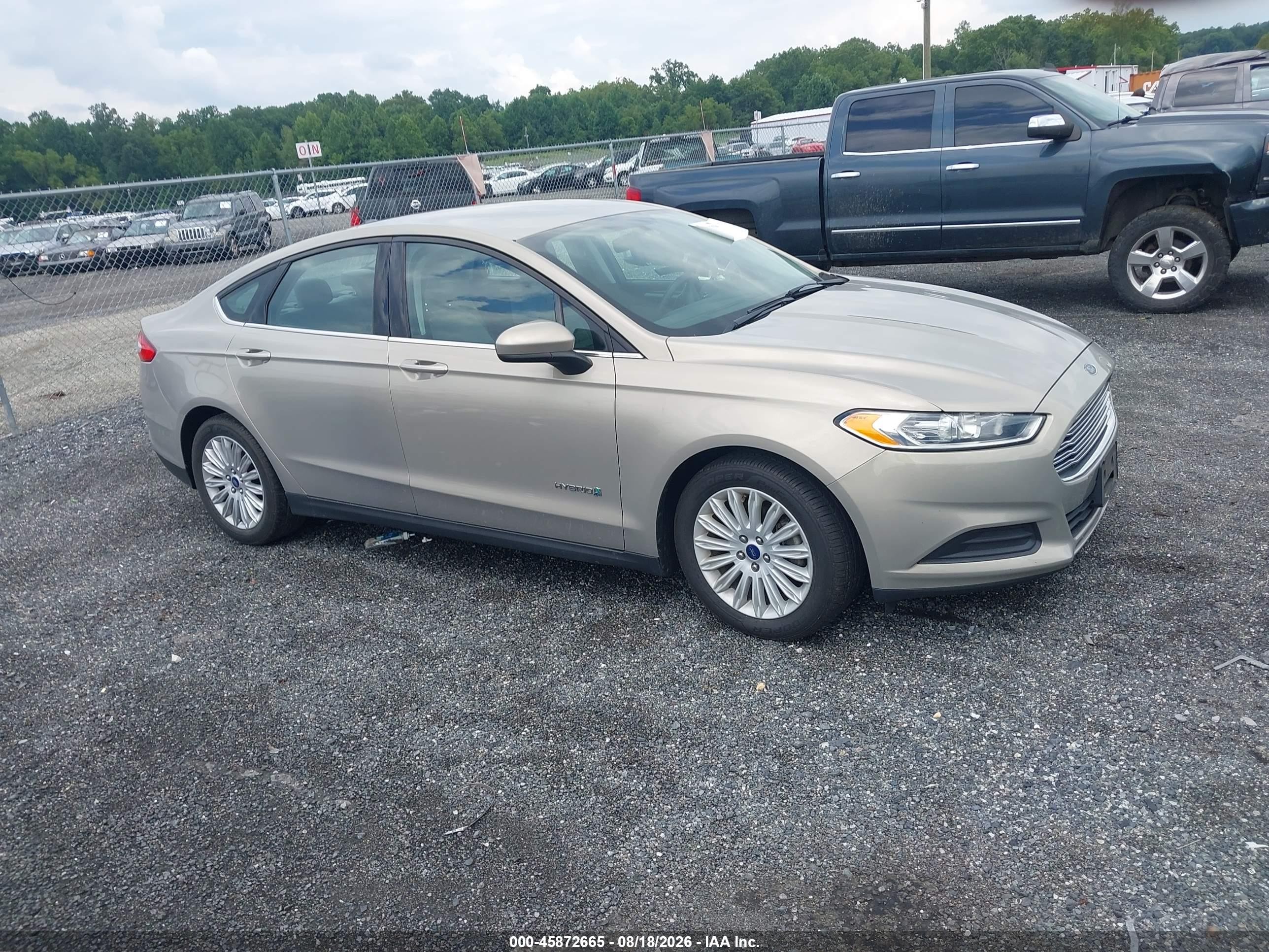2015 Ford Fusion Hybrid S Gold vin: 3FA6P0UU5FR149473
