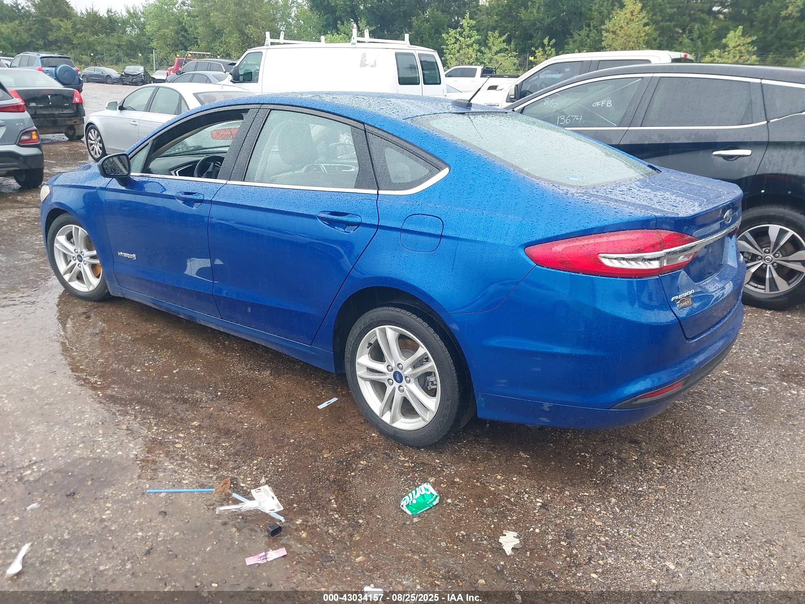 2018 Ford Fusion Hybrid S Синий vin: 3FA6P0UU5JR279150