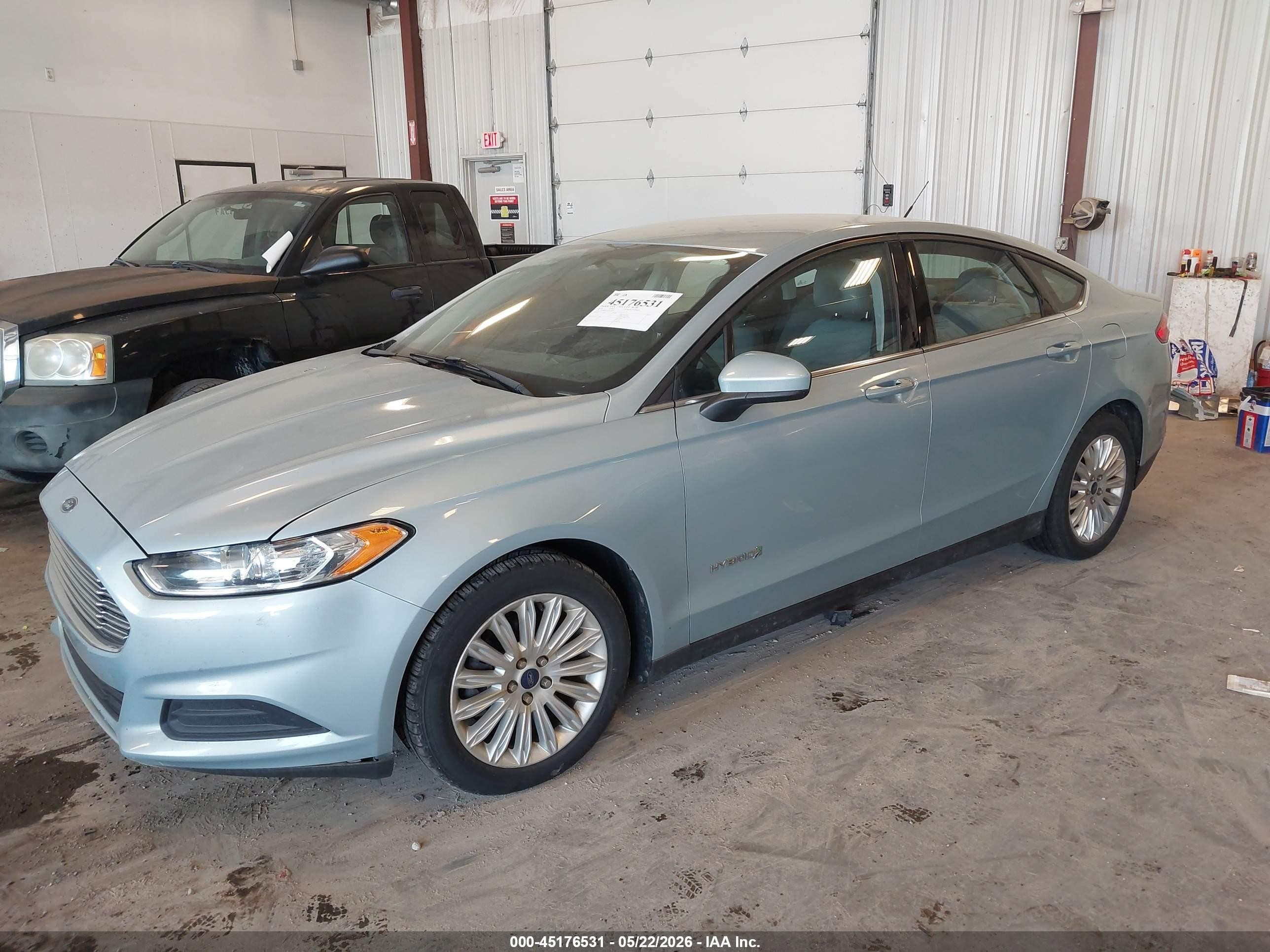 2014 Ford Fusion S Hybrid Gray vin: 3FA6P0UU7ER267510