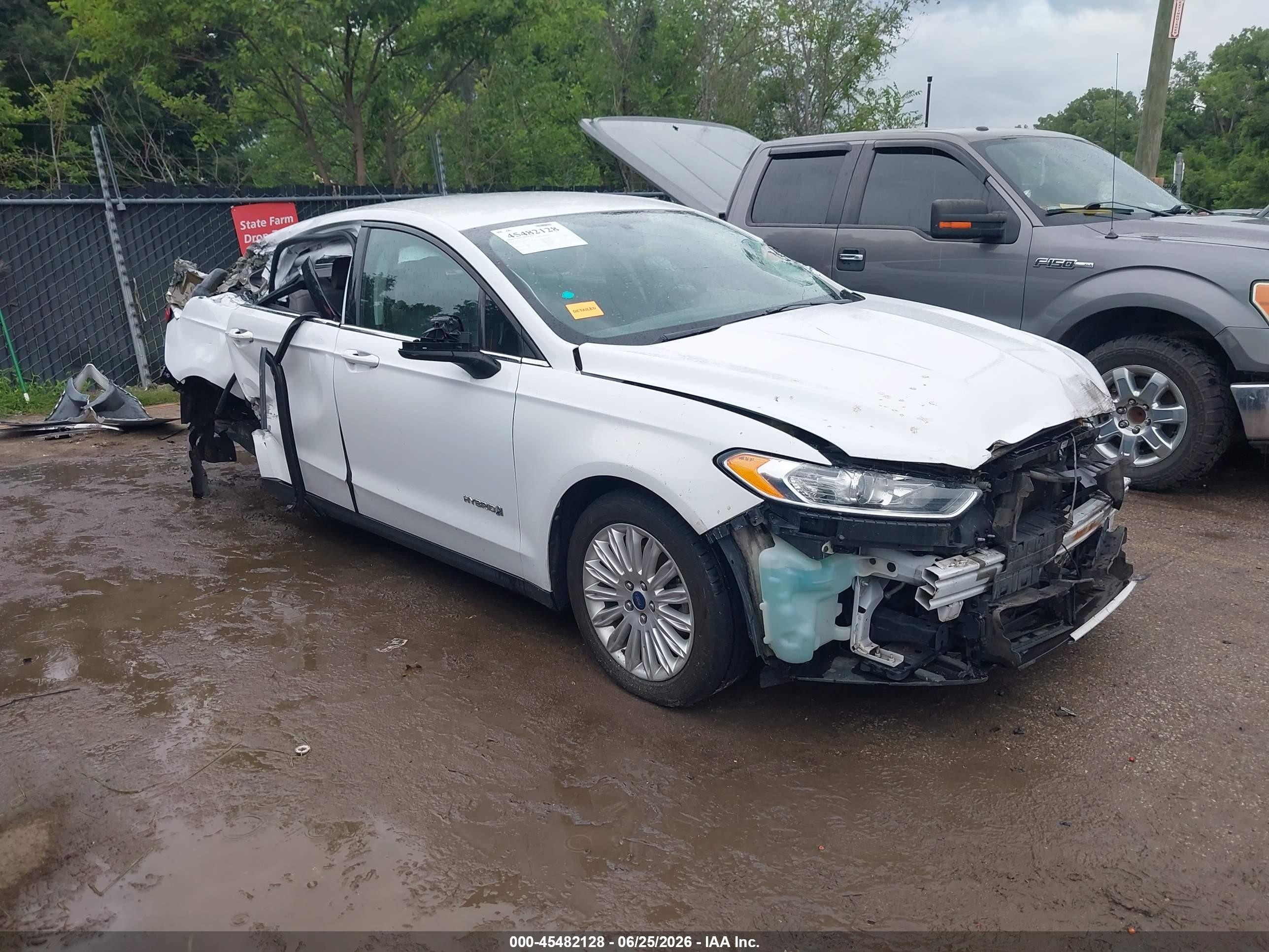 2014 Ford Fusion Hybrid S White vin: 3FA6P0UU7ER315376