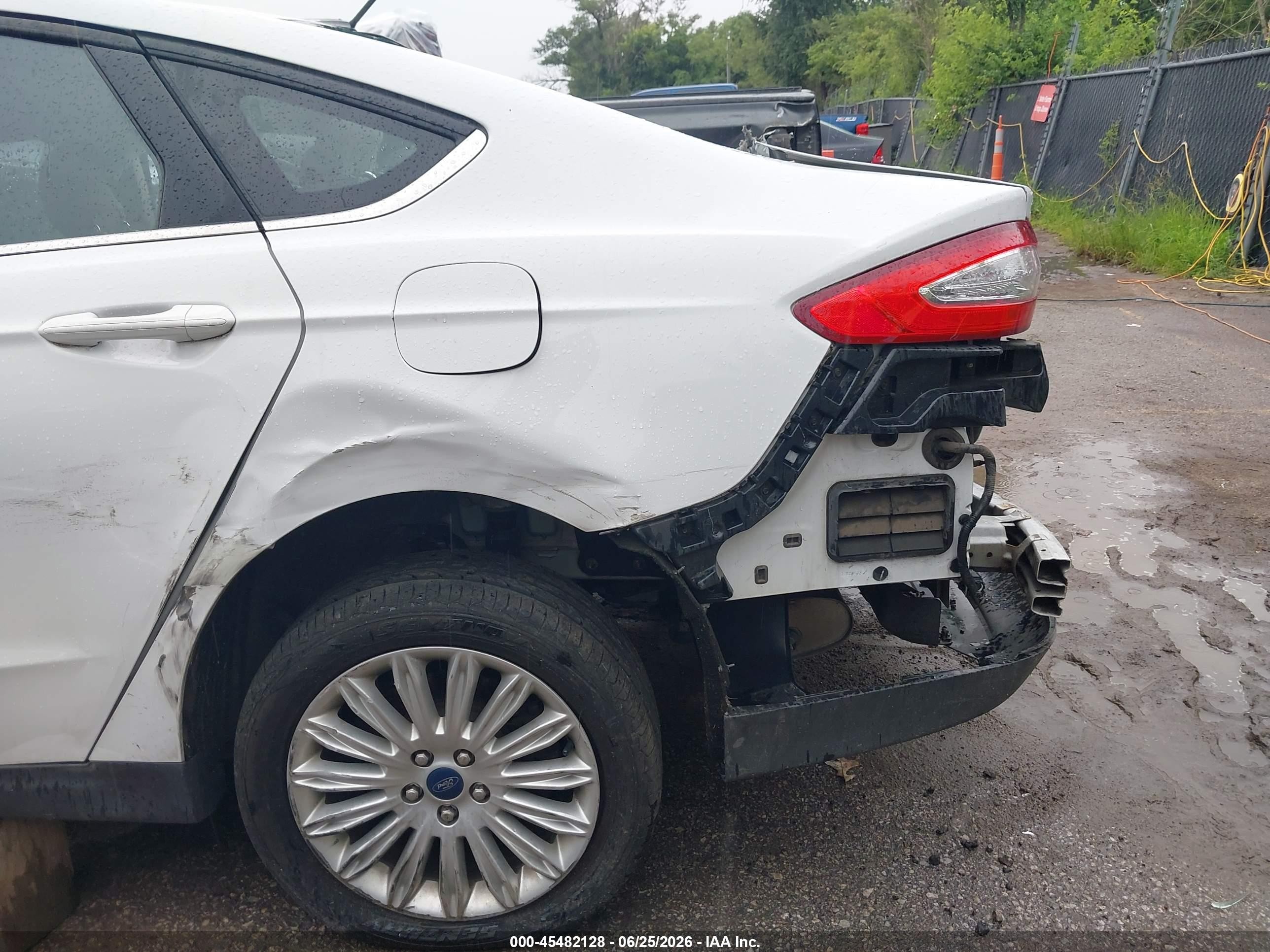 2014 Ford Fusion Hybrid S Белый vin: 3FA6P0UU7ER315376