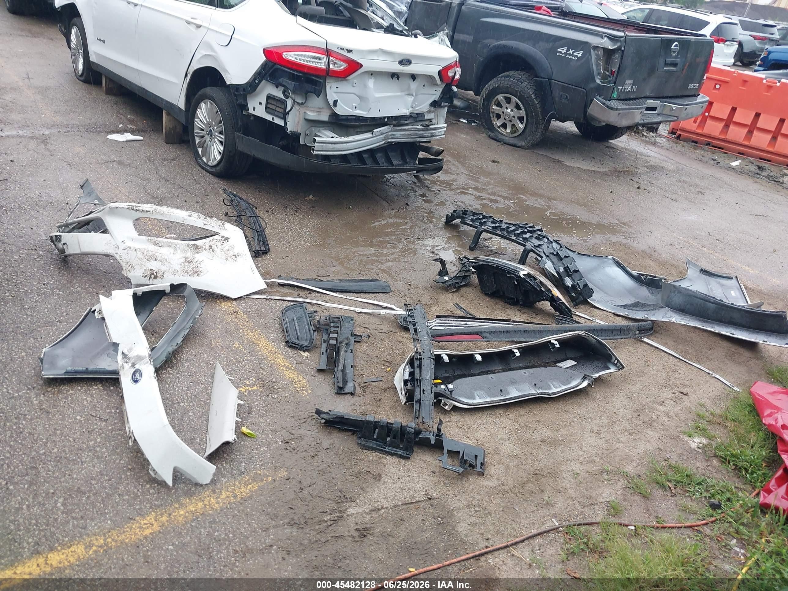 2014 Ford Fusion Hybrid S Белый vin: 3FA6P0UU7ER315376