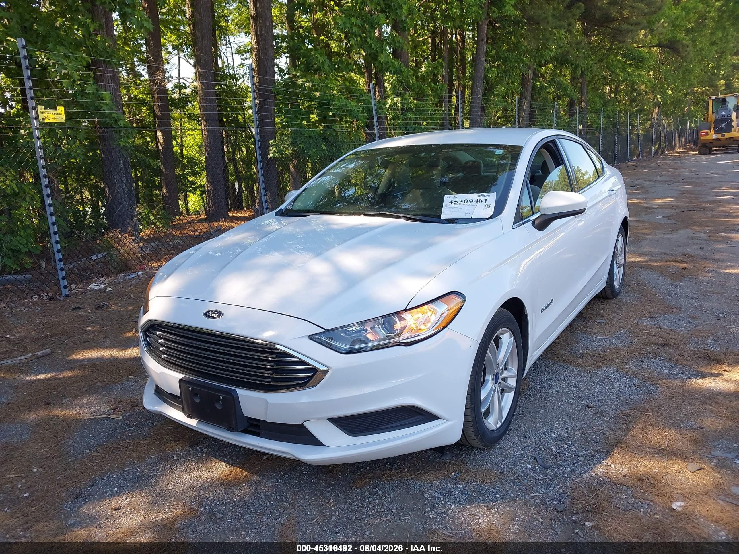 2018 Ford Fusion Hybrid S vin: 3FA6P0UU7JR254623
