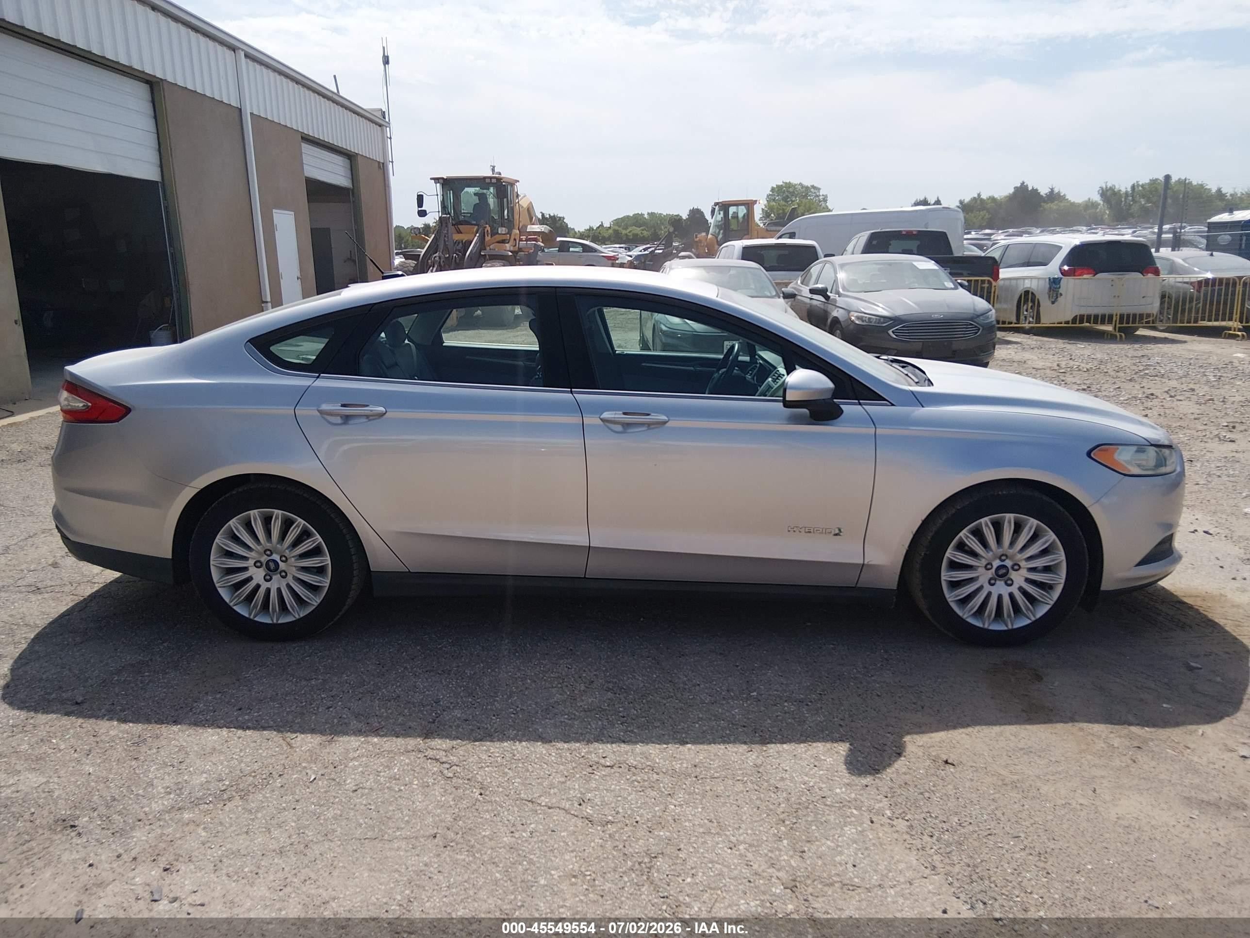 2015 Ford Fusion Hybrid S Silver vin: 3FA6P0UU8FR132621