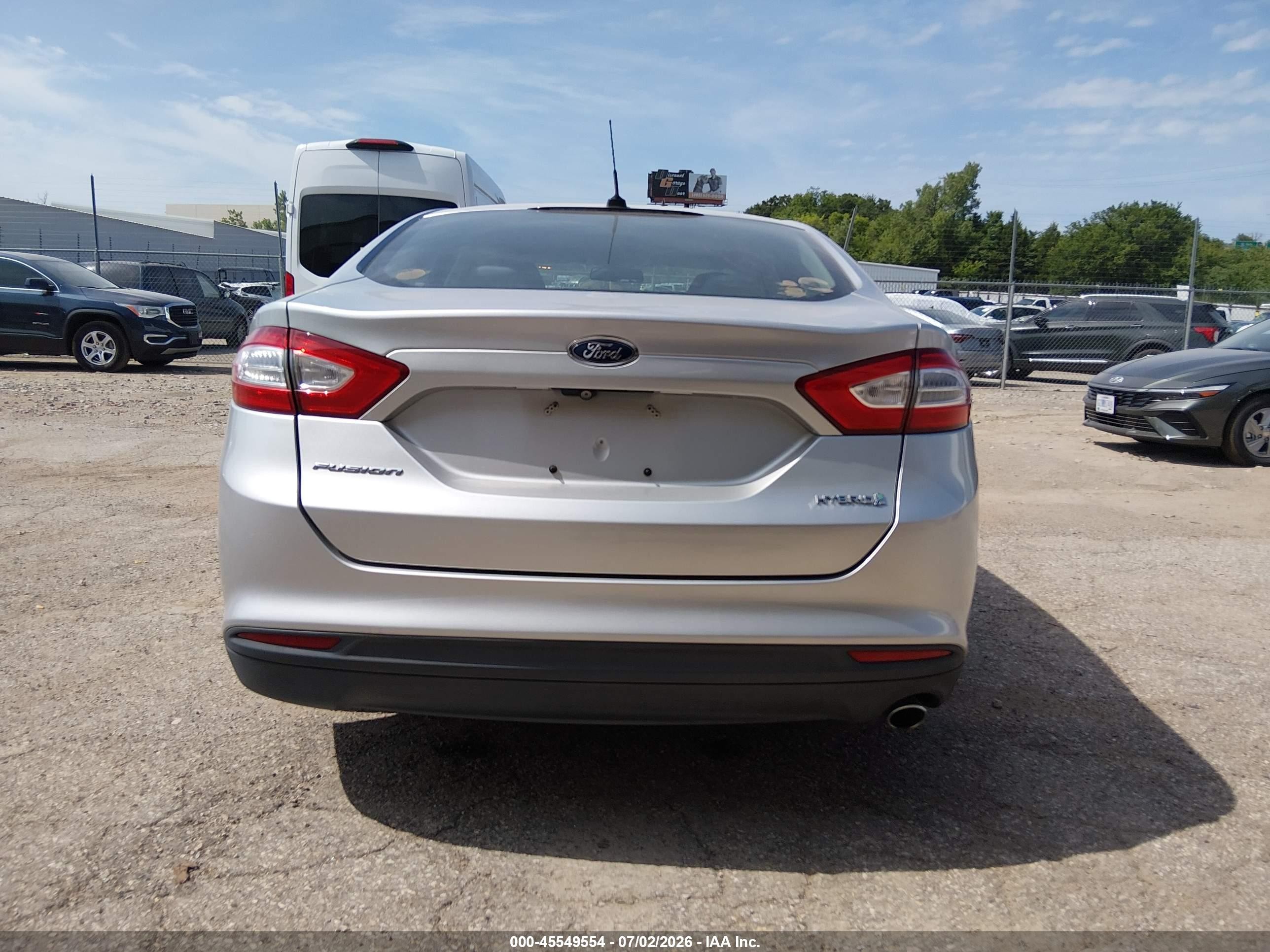 2015 Ford Fusion Hybrid S Silver vin: 3FA6P0UU8FR132621