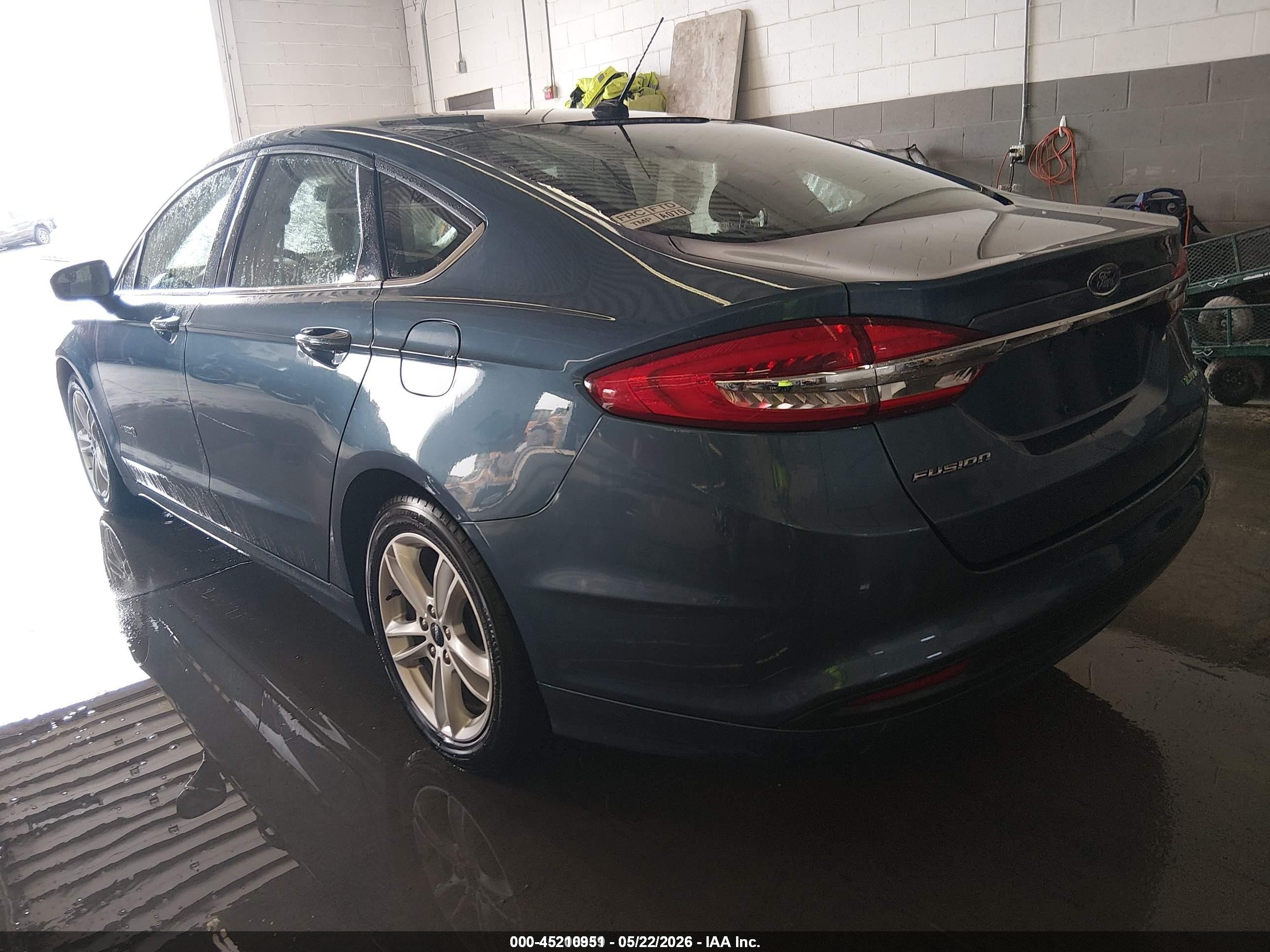 2018 Ford Fusion Hybrid S Blue vin: 3FA6P0UU8JR235904