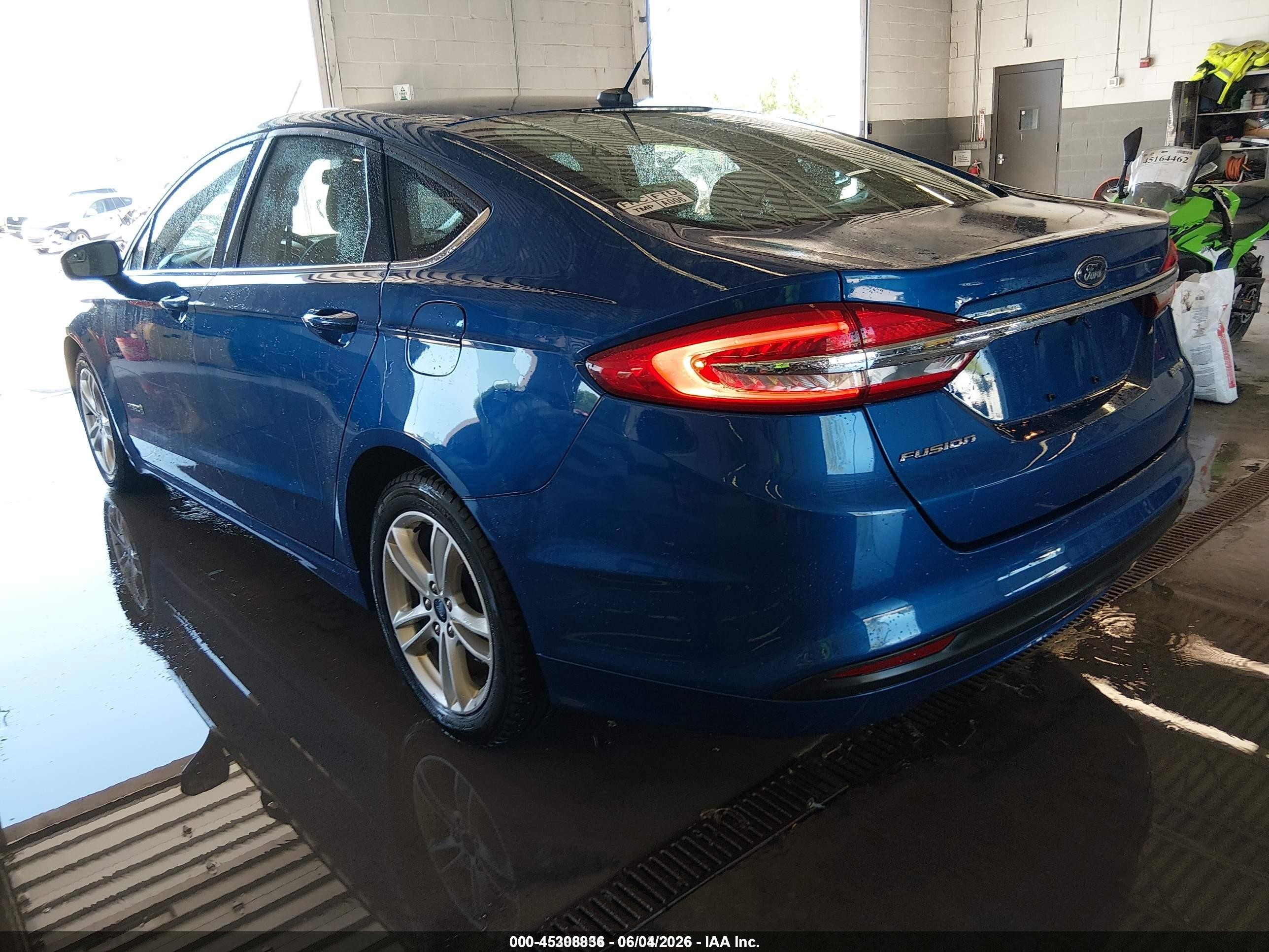 2018 Ford Fusion Hybrid S Blue vin: 3FA6P0UU8JR271558