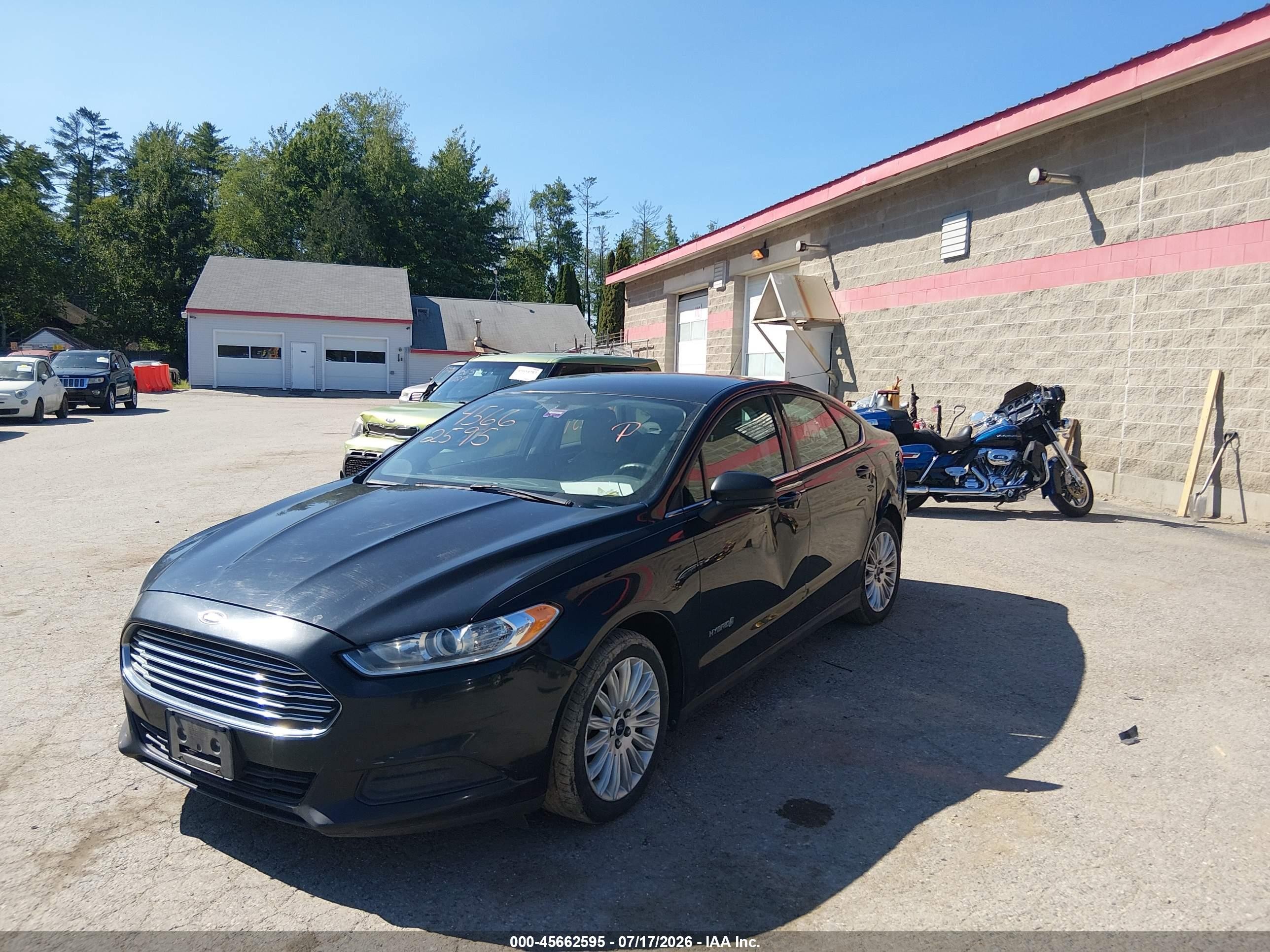 2014 Ford Fusion Hybrid S Синий vin: 3FA6P0UU9ER274362