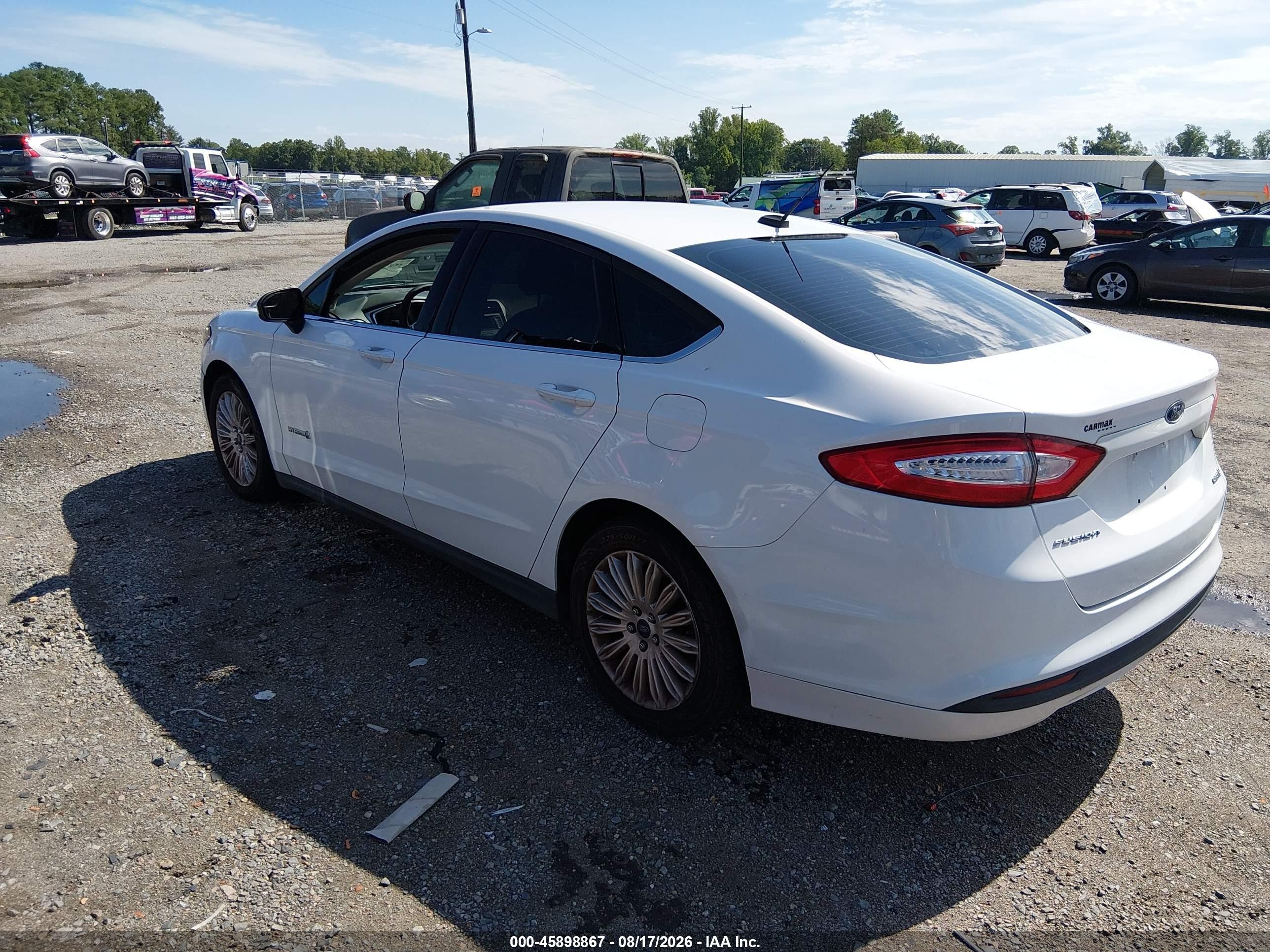 2014 Ford Fusion Hybrid S White vin: 3FA6P0UUXER368833