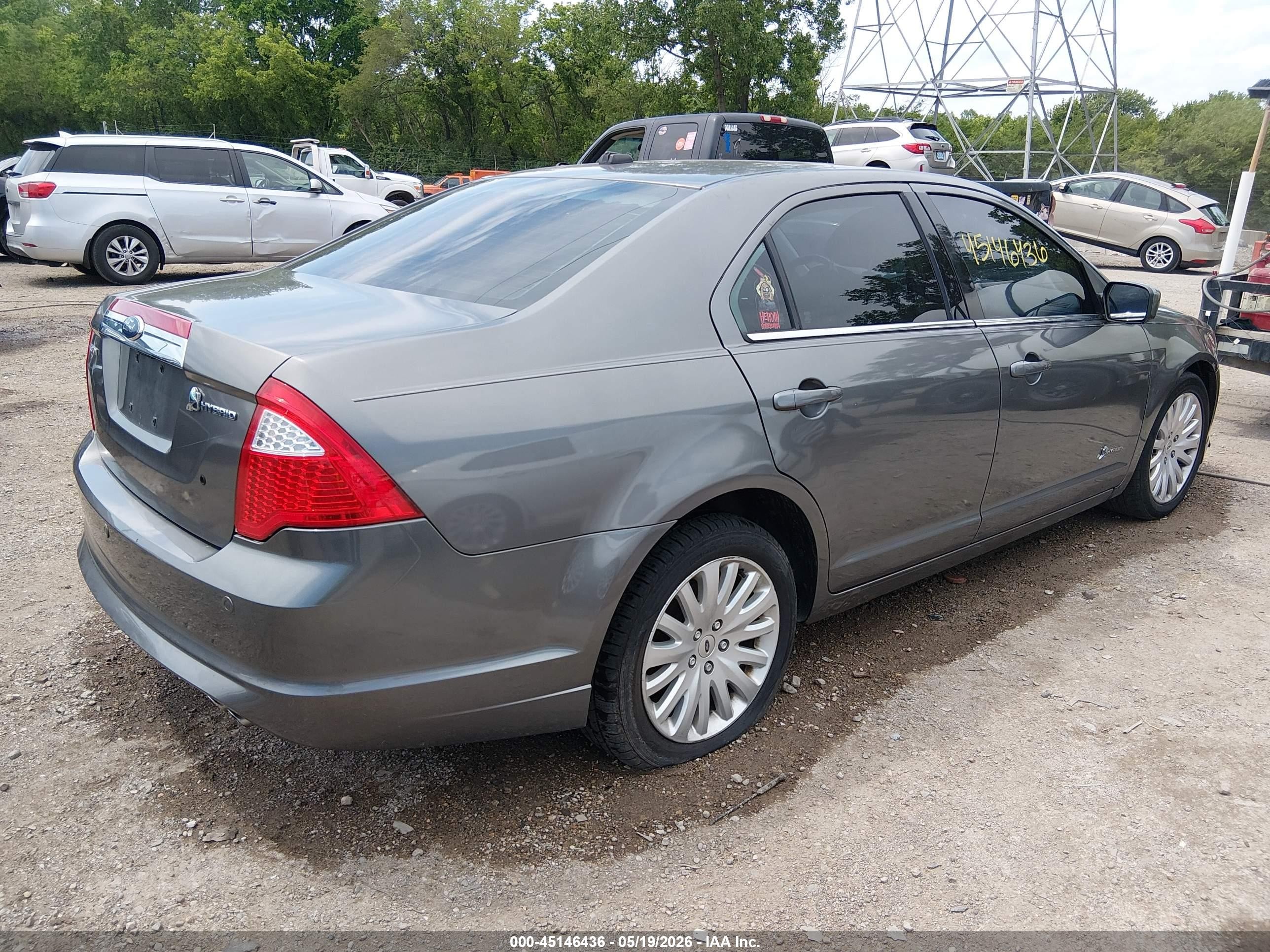 2010 Ford Fusion Hybrid   Серый vin: 3FADP0L30AR133822