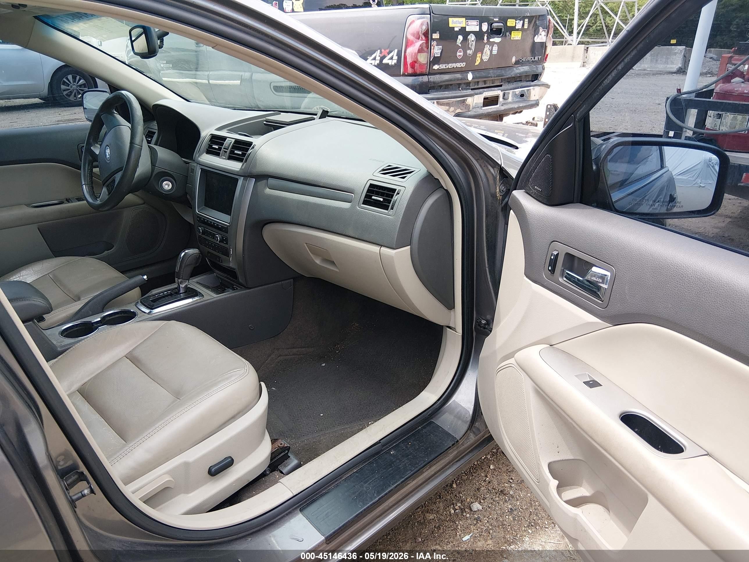 2010 Ford Fusion Hybrid   Серый vin: 3FADP0L30AR133822