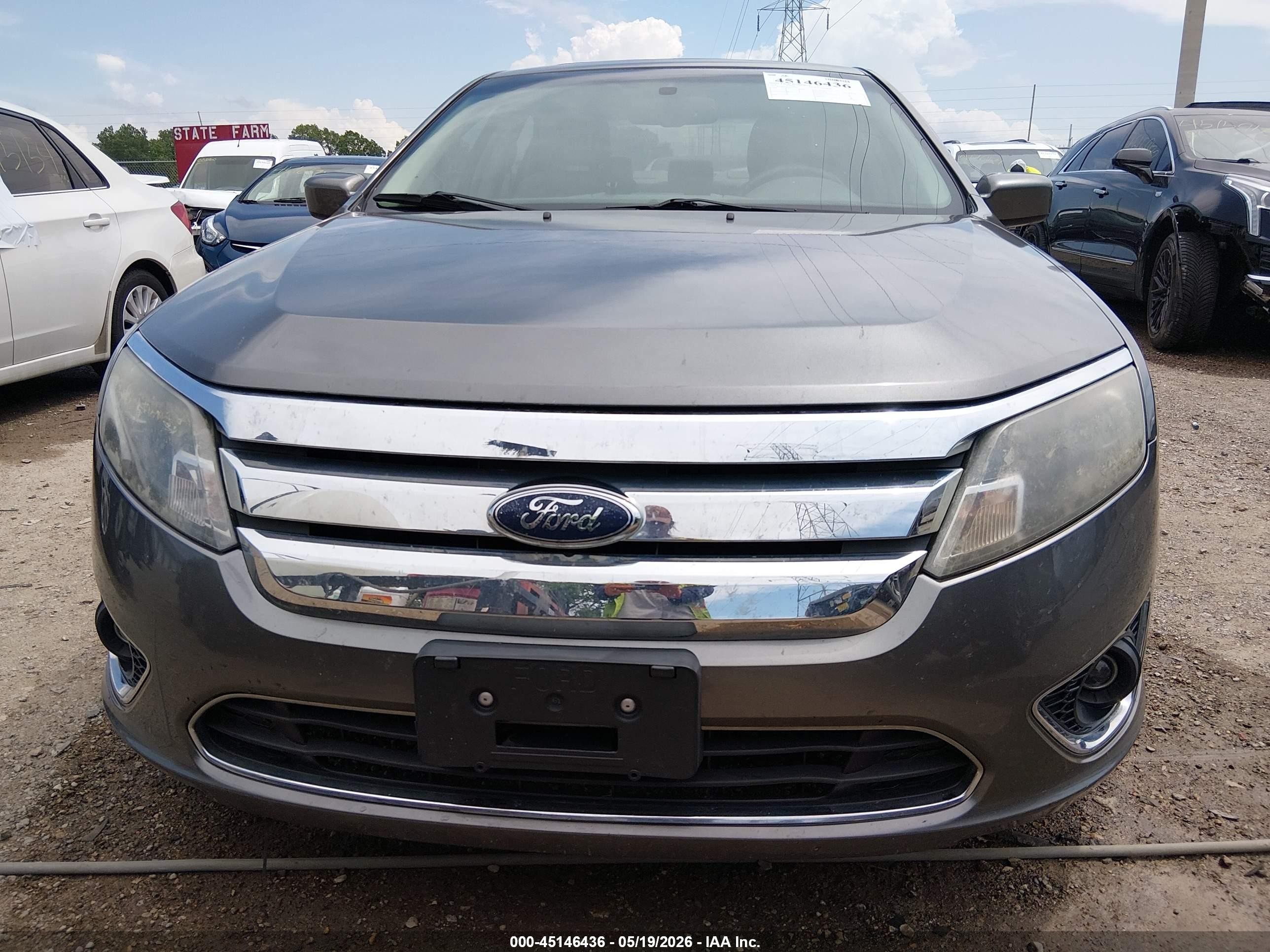 2010 Ford Fusion Hybrid   Серый vin: 3FADP0L30AR133822