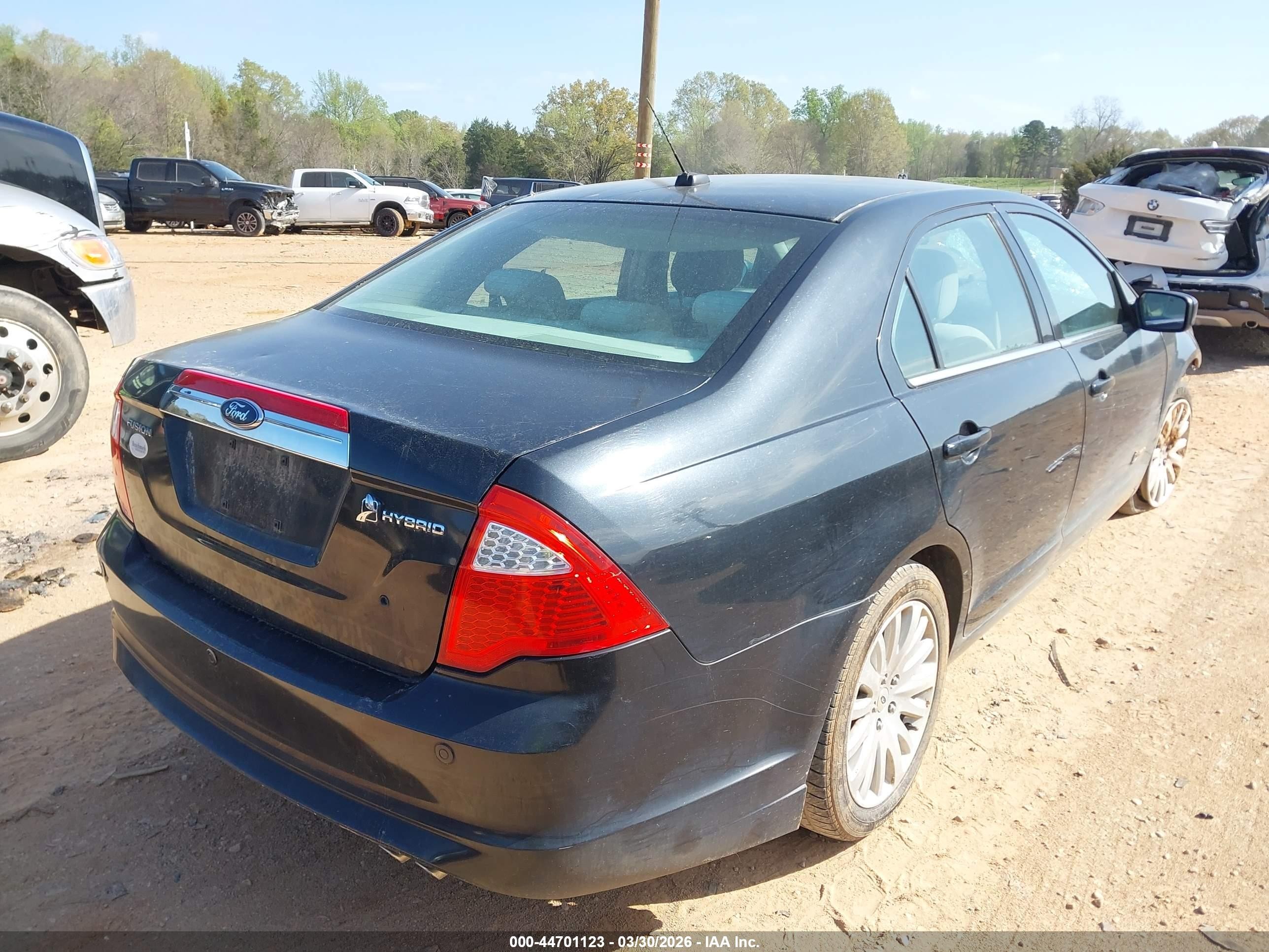 2010 Ford Fusion Hybrid   Black vin: 3FADP0L30AR171583