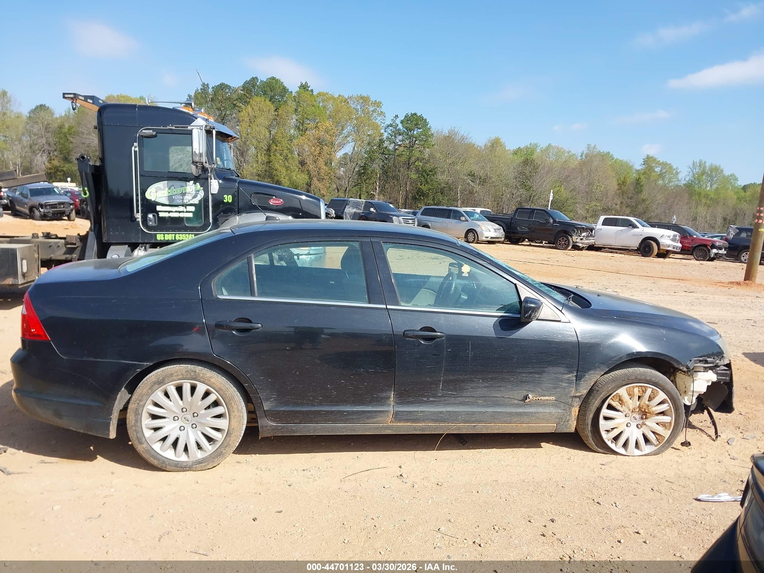 2010 Ford Fusion Hybrid   Black vin: 3FADP0L30AR171583