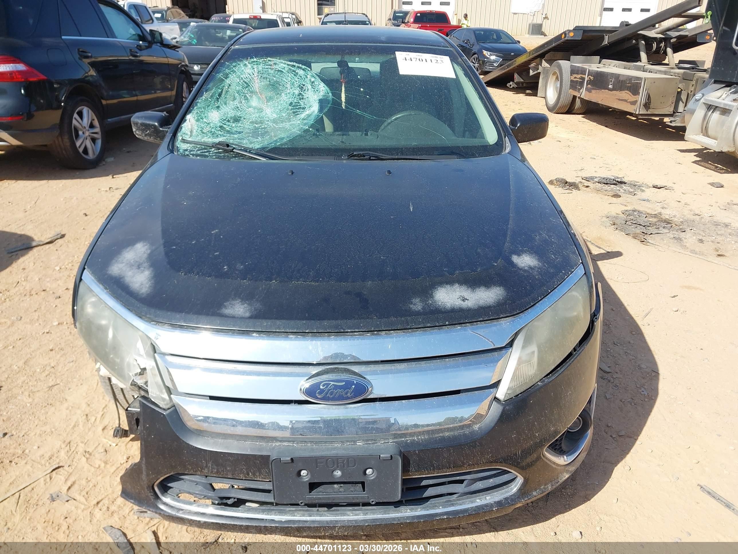 2010 Ford Fusion Hybrid   Black vin: 3FADP0L30AR171583