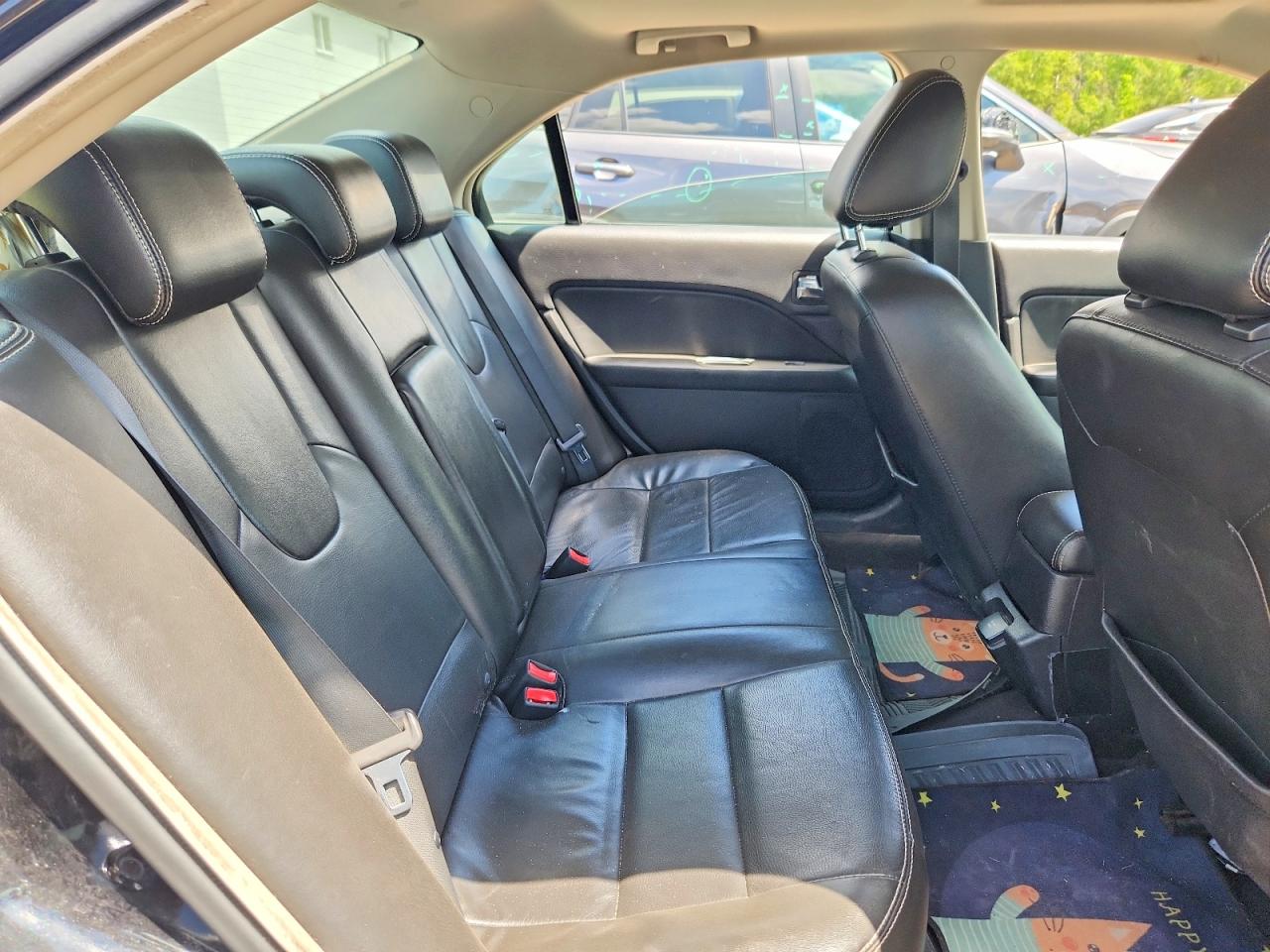 2010 Ford Fusion Hybrid Black vin: 3FADP0L30AR212391