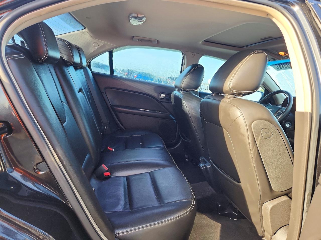 2010 Ford Fusion Hybrid Black vin: 3FADP0L30AR225366